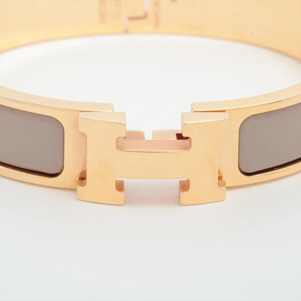 Clic Clac H Bangle Bracelet, GP x Enamel, Greige x Gold, — view 3