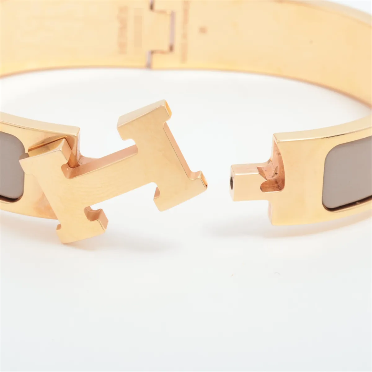 Clic Clac H Bangle Bracelet, GP x Enamel, Greige x Gold, — view 5