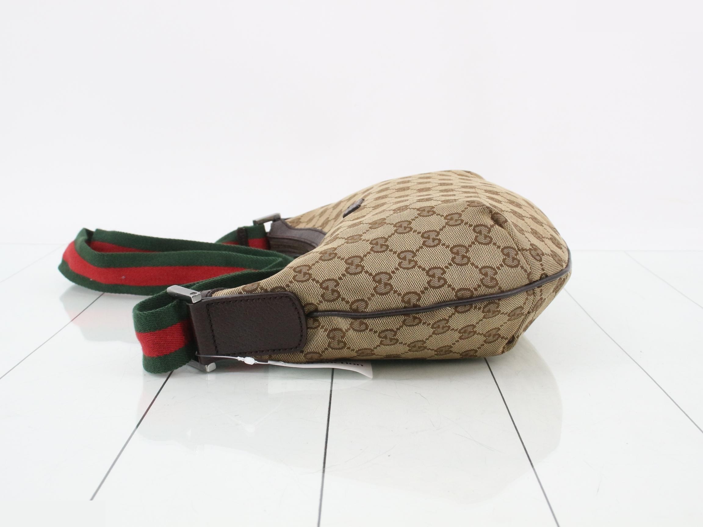 Sherry GG Canvas Shoulder Bag — view 4