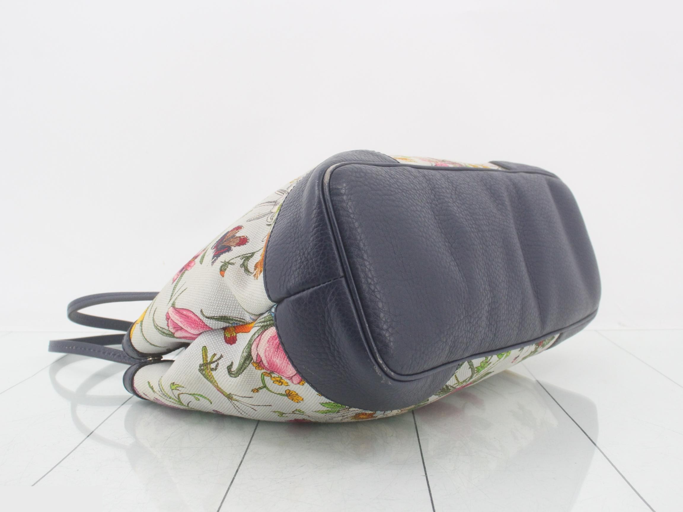 Flora One-Shoulder Bag (Handbag) — view 5