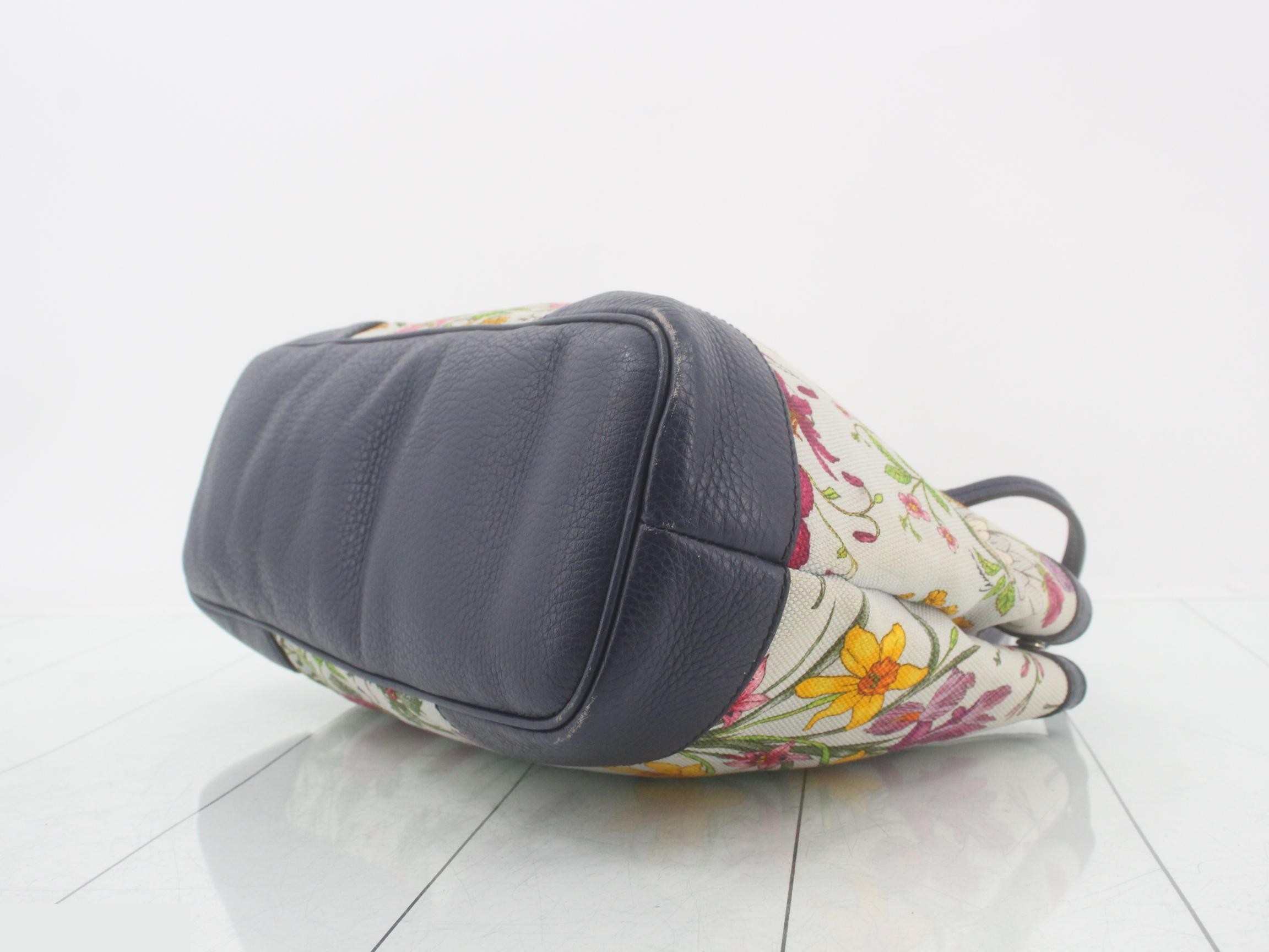 Flora One-Shoulder Bag (Handbag) — view 6