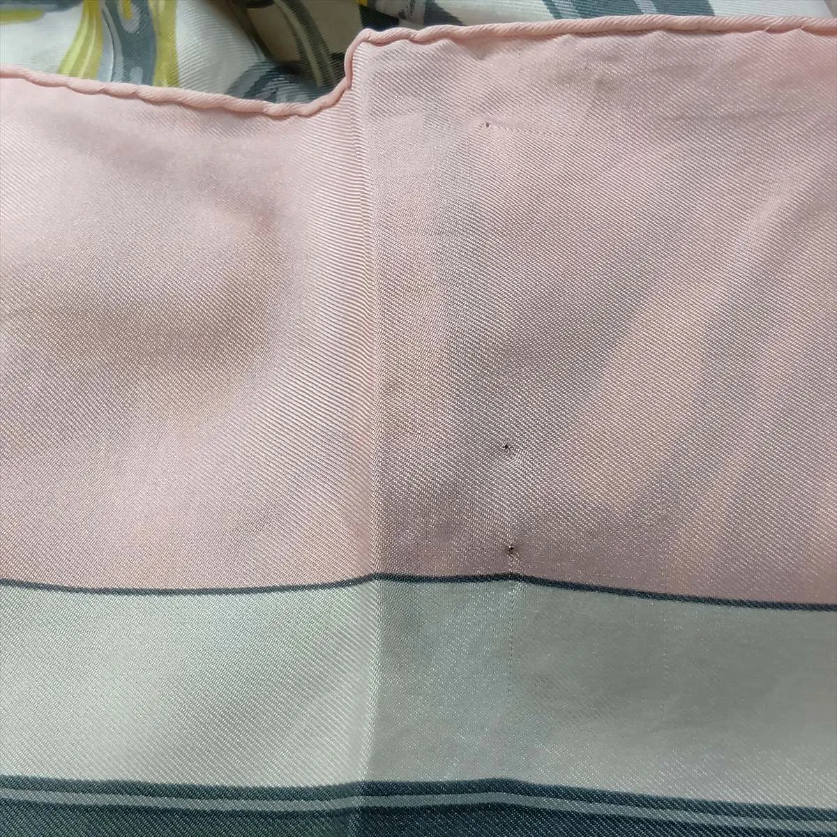Carre 90 BRIDES de GARA scarf, silk, pink. Shows signs of wear, — view 7