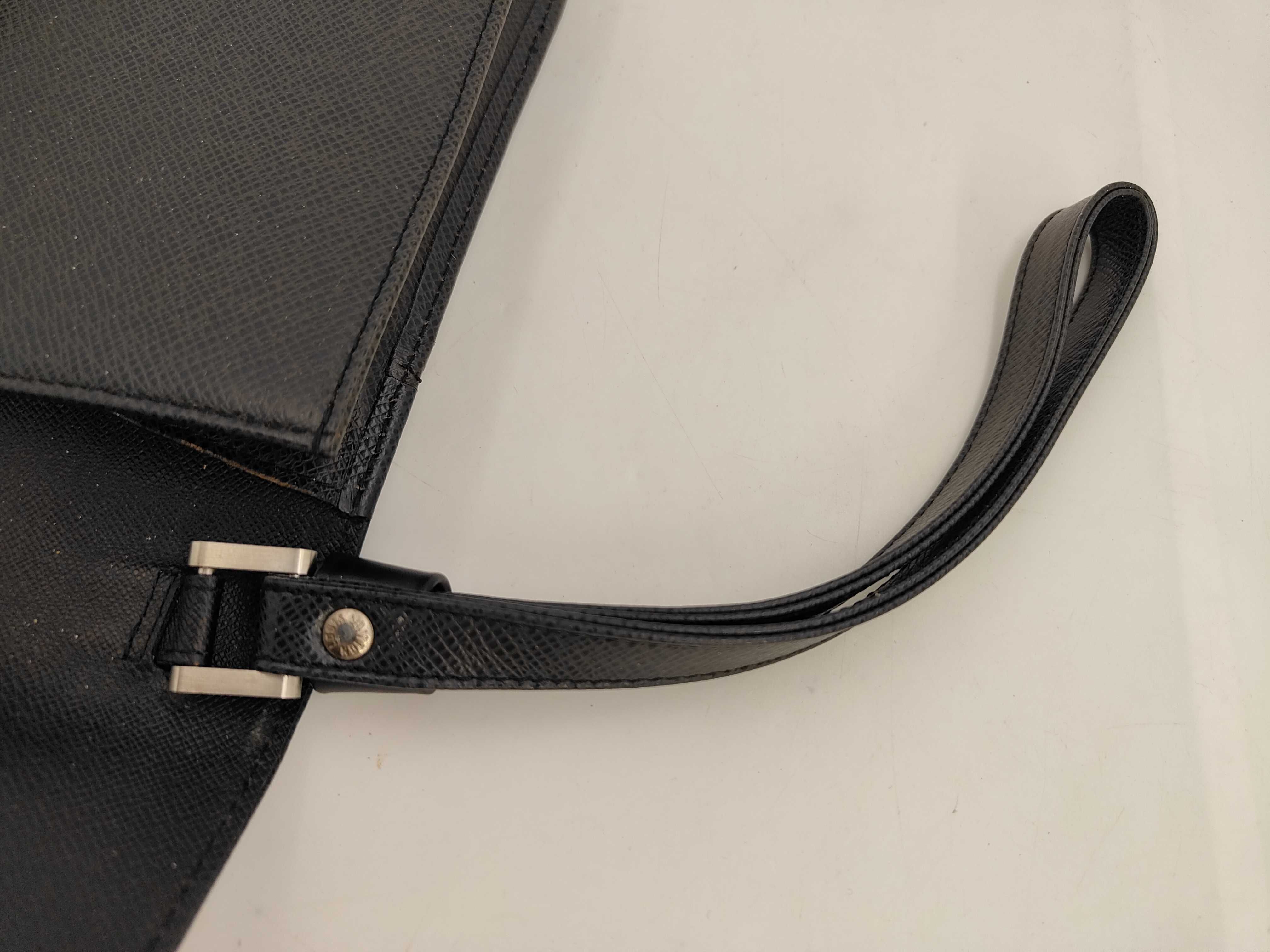 LV M30782 Taiga Selenga Bag — view 5