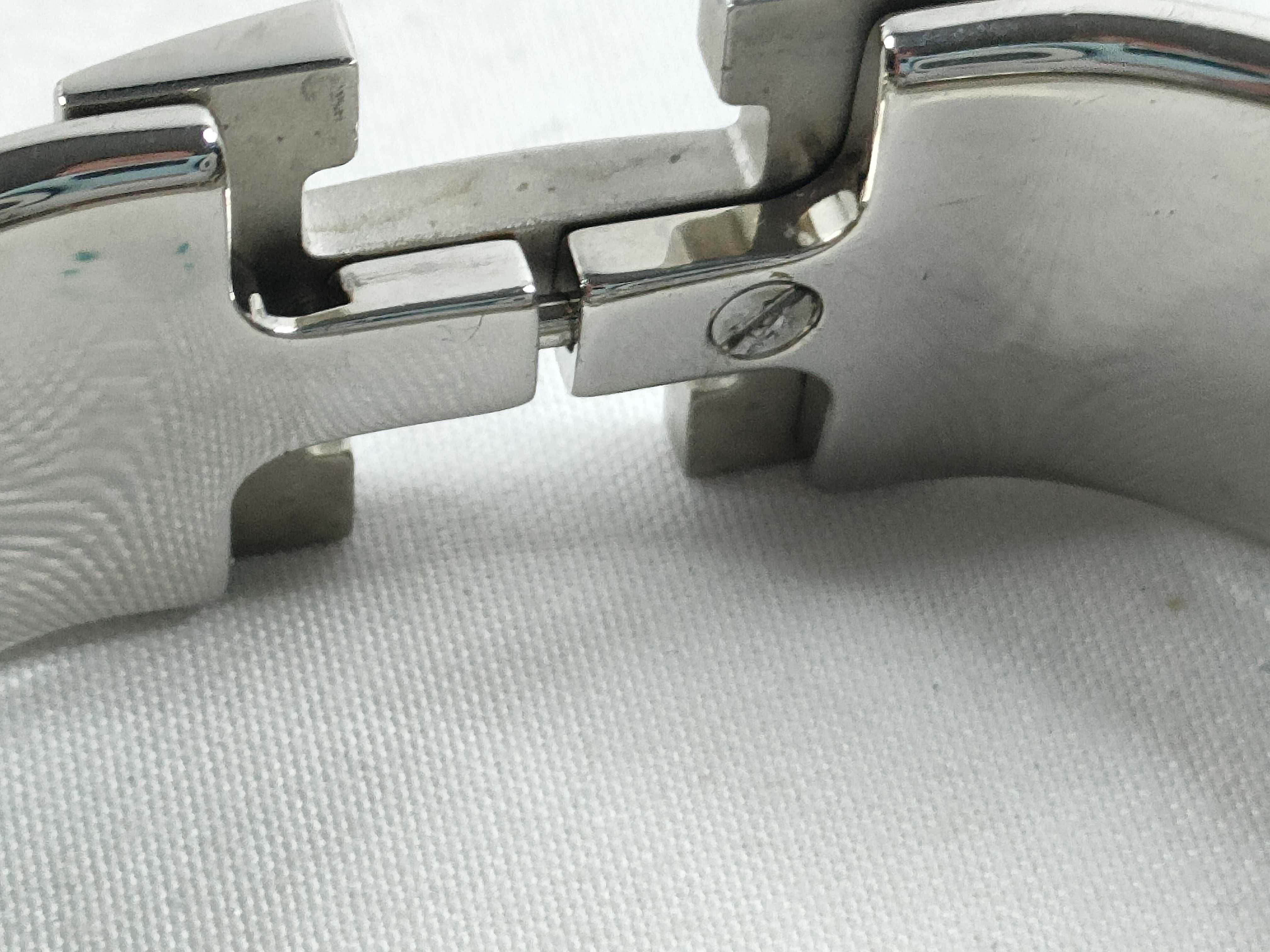 Click H Bracelet/Bangle — view 7
