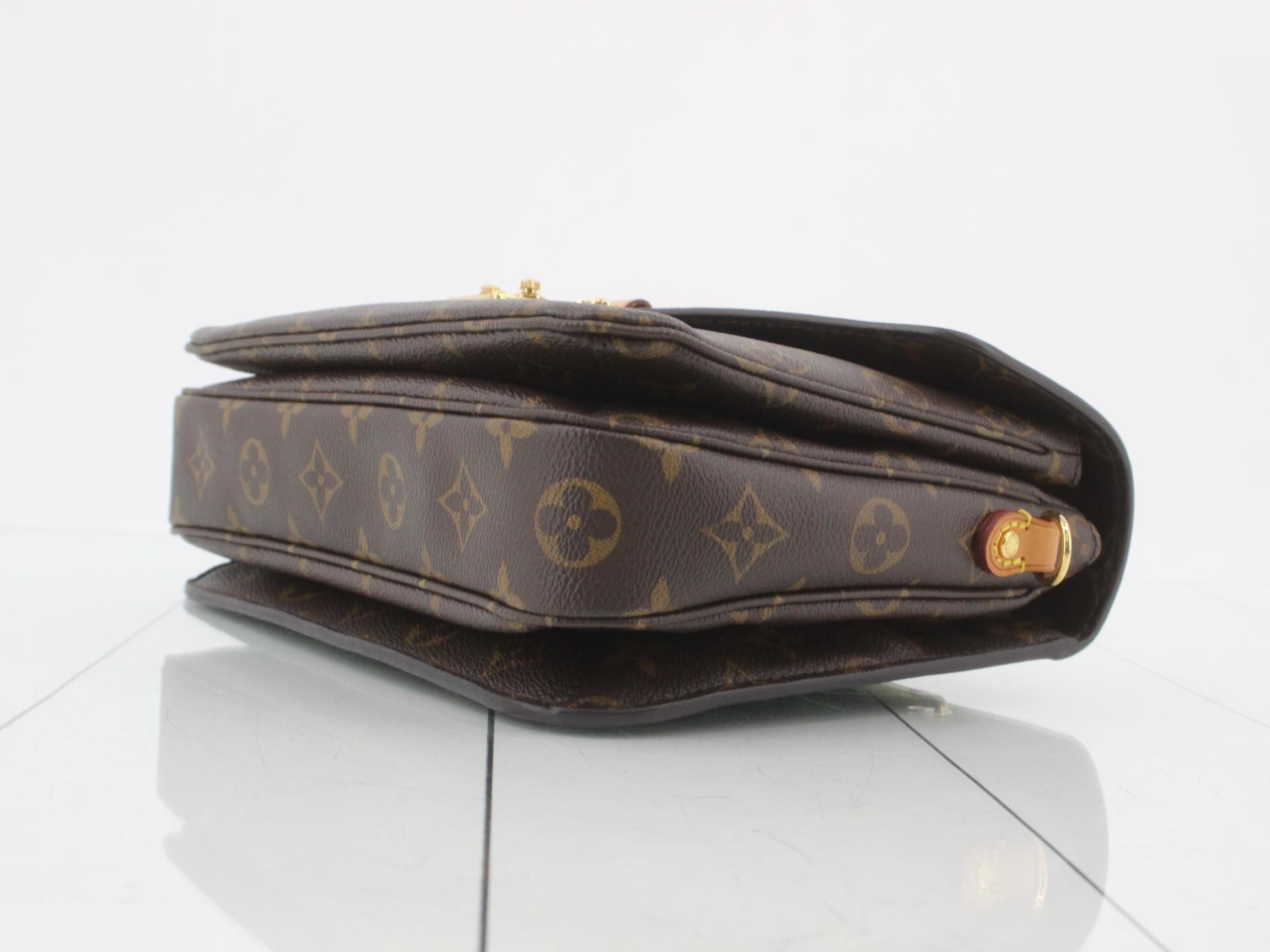 Monogram Pochette Metis MM 2-Way Handbag — view 6