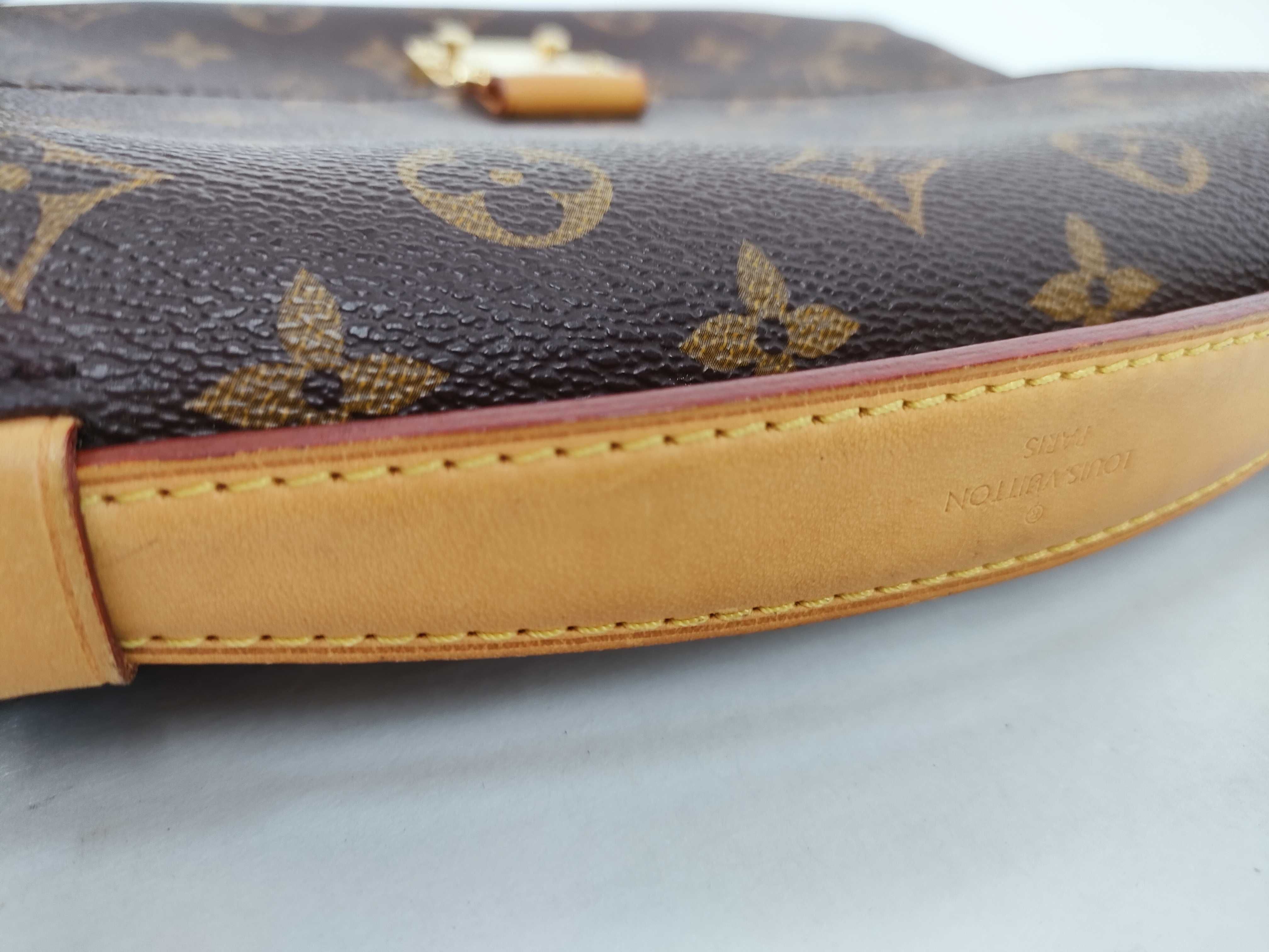 Monogram Pochette Métis Shoulder Handbag — view 4