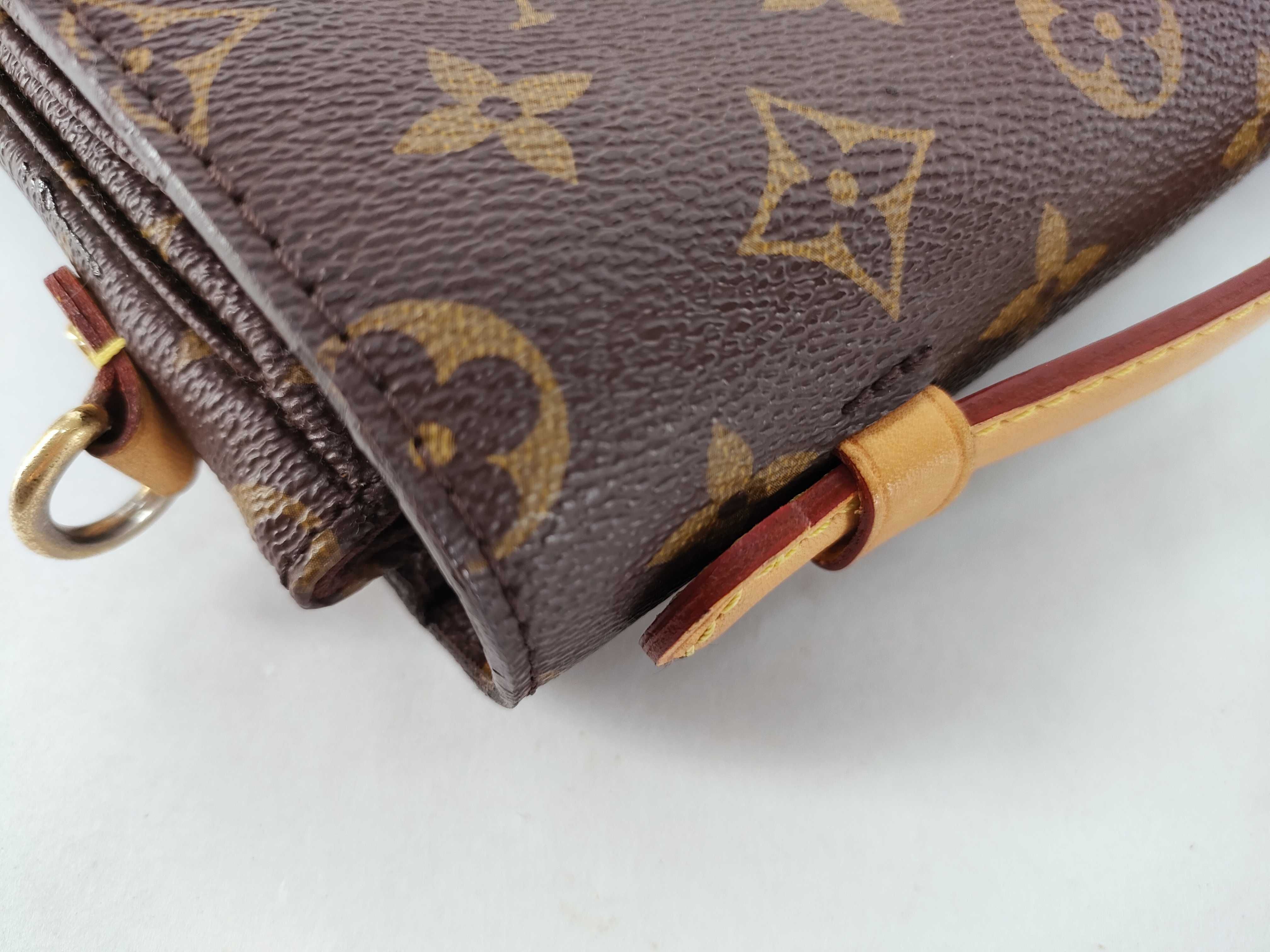Monogram Pochette Métis Shoulder Handbag — view 5