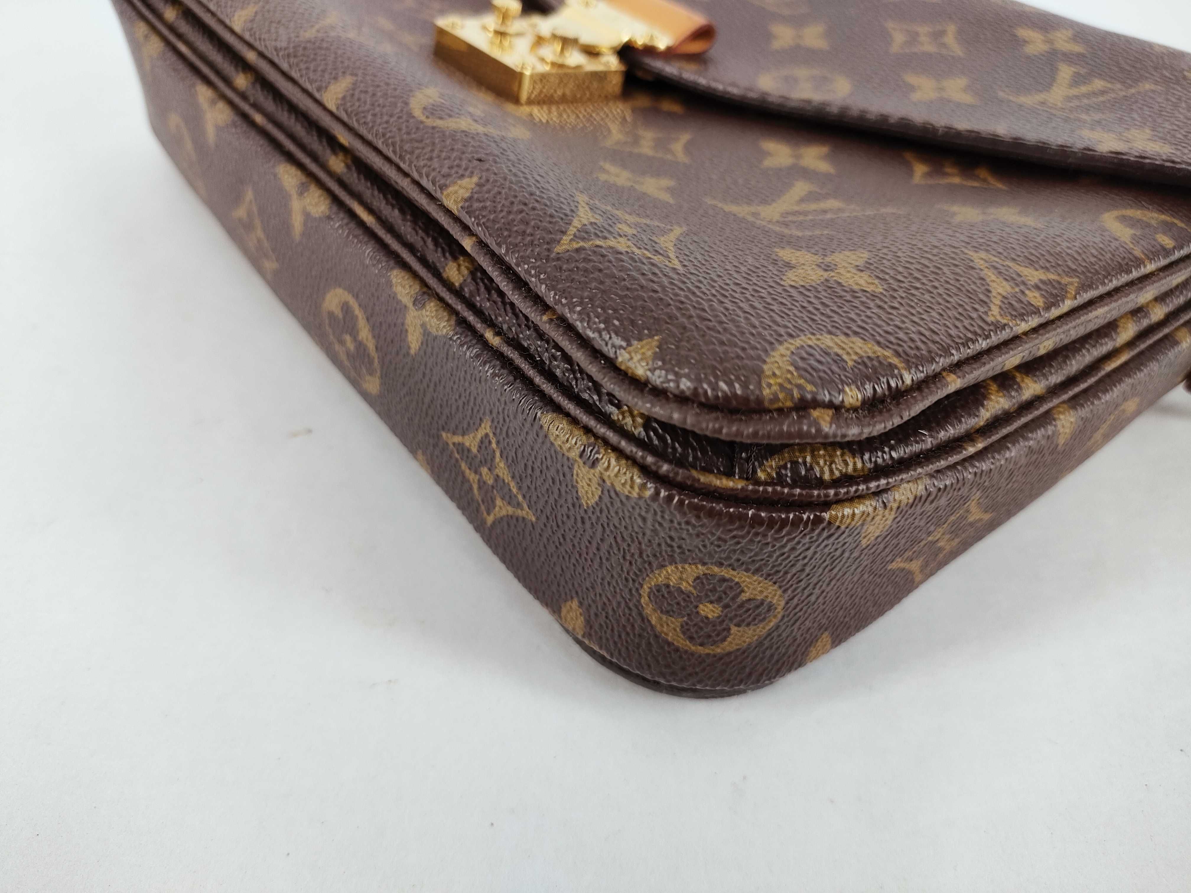 Monogram Pochette Métis Shoulder Handbag — view 6