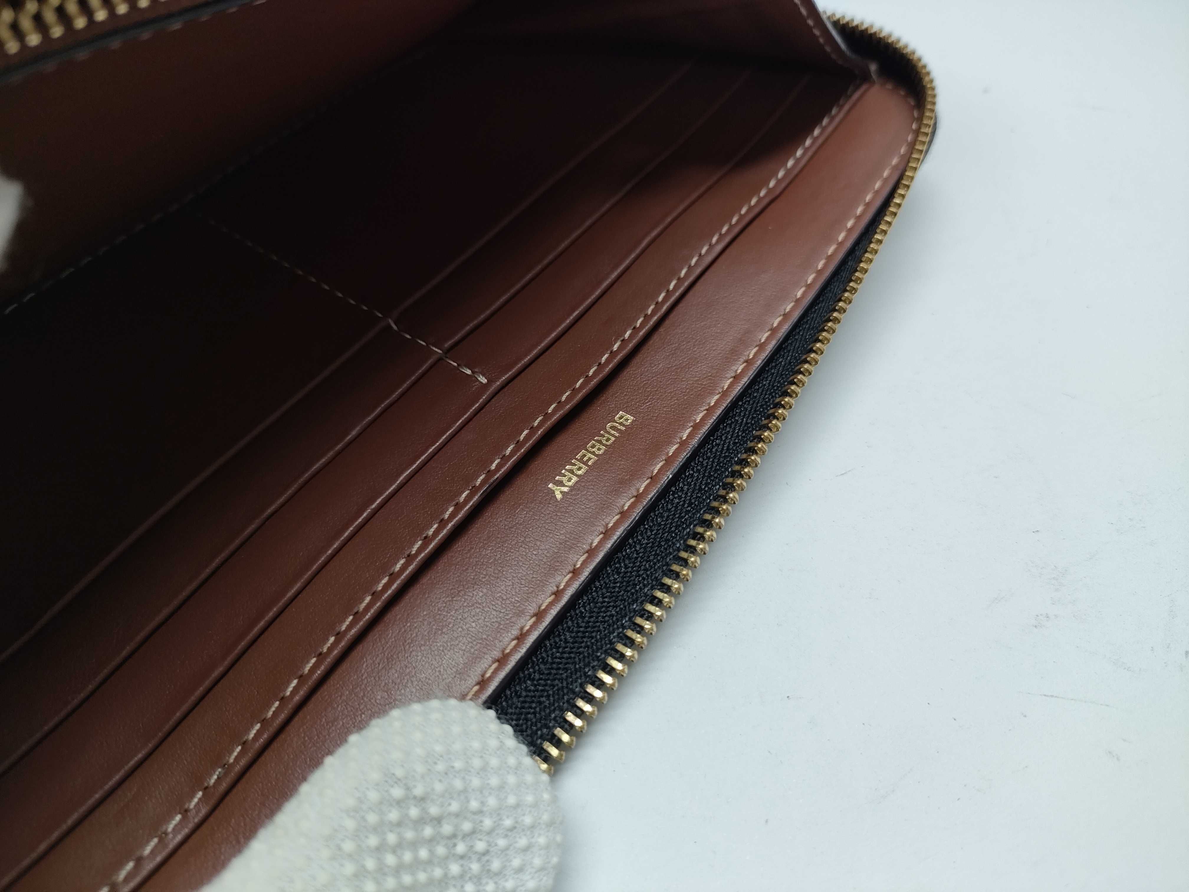 Horseferry Print Long Wallet, Canvas and Leather — view 11