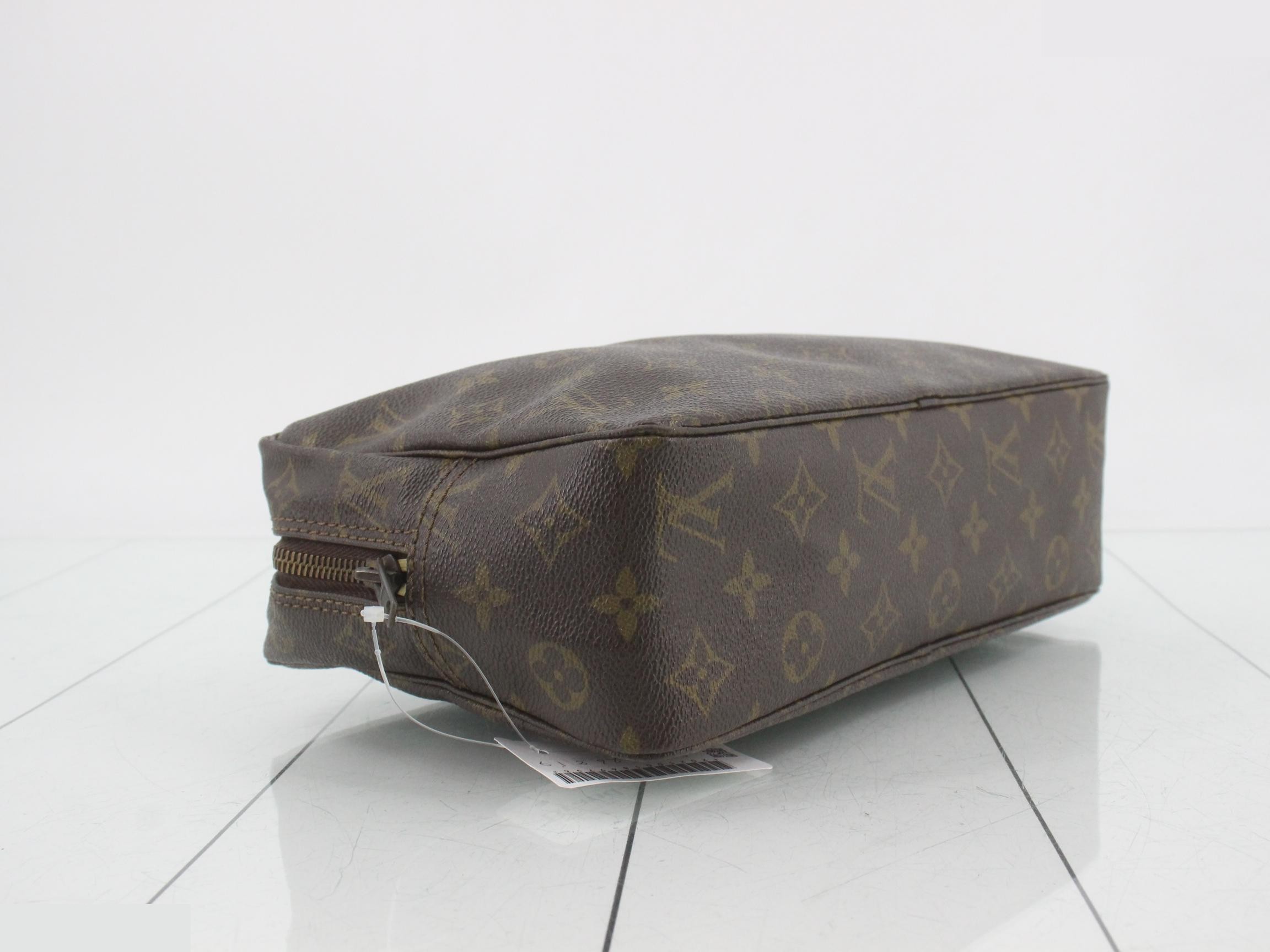 Trousses Toilette 28 Monogram M47522 — view 5