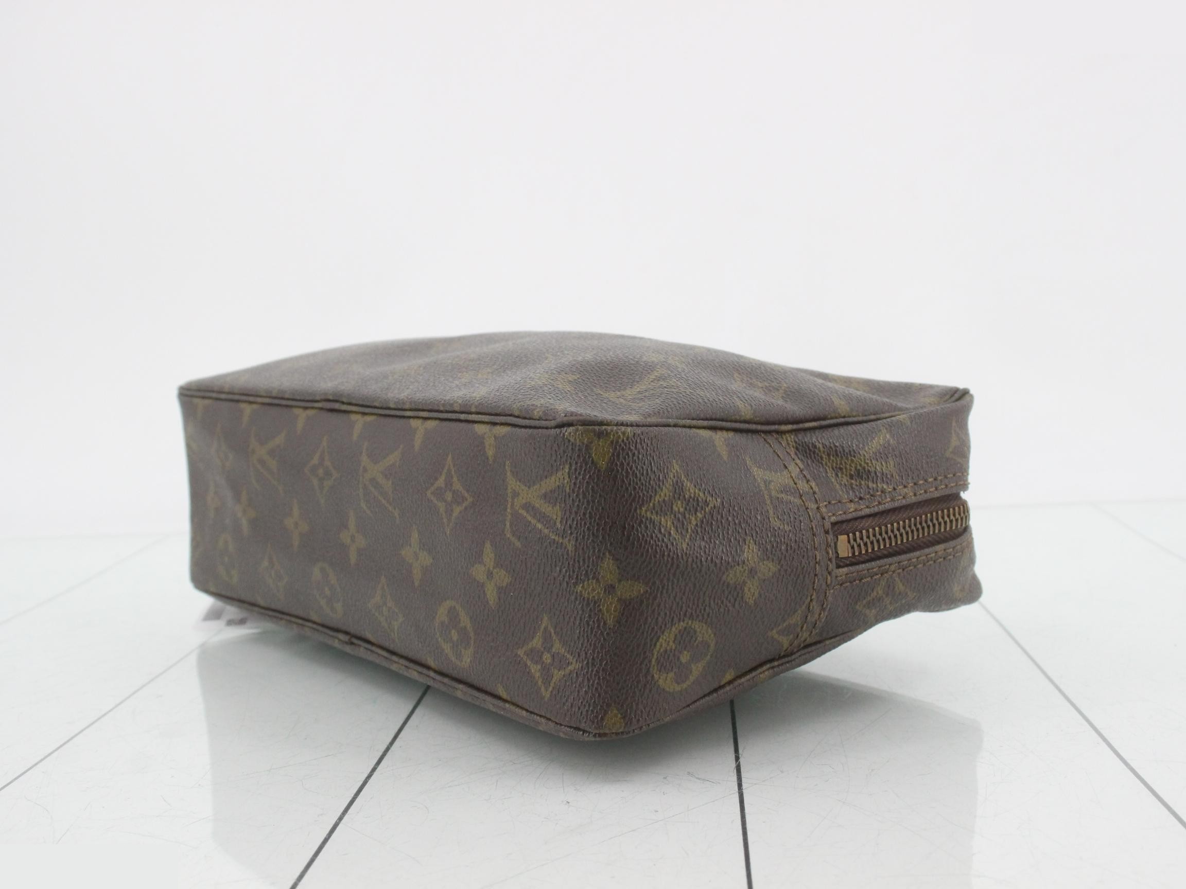 Trousses Toilette 28 Monogram M47522 — view 6