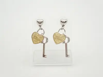 Other lines: Precious metals and earrings