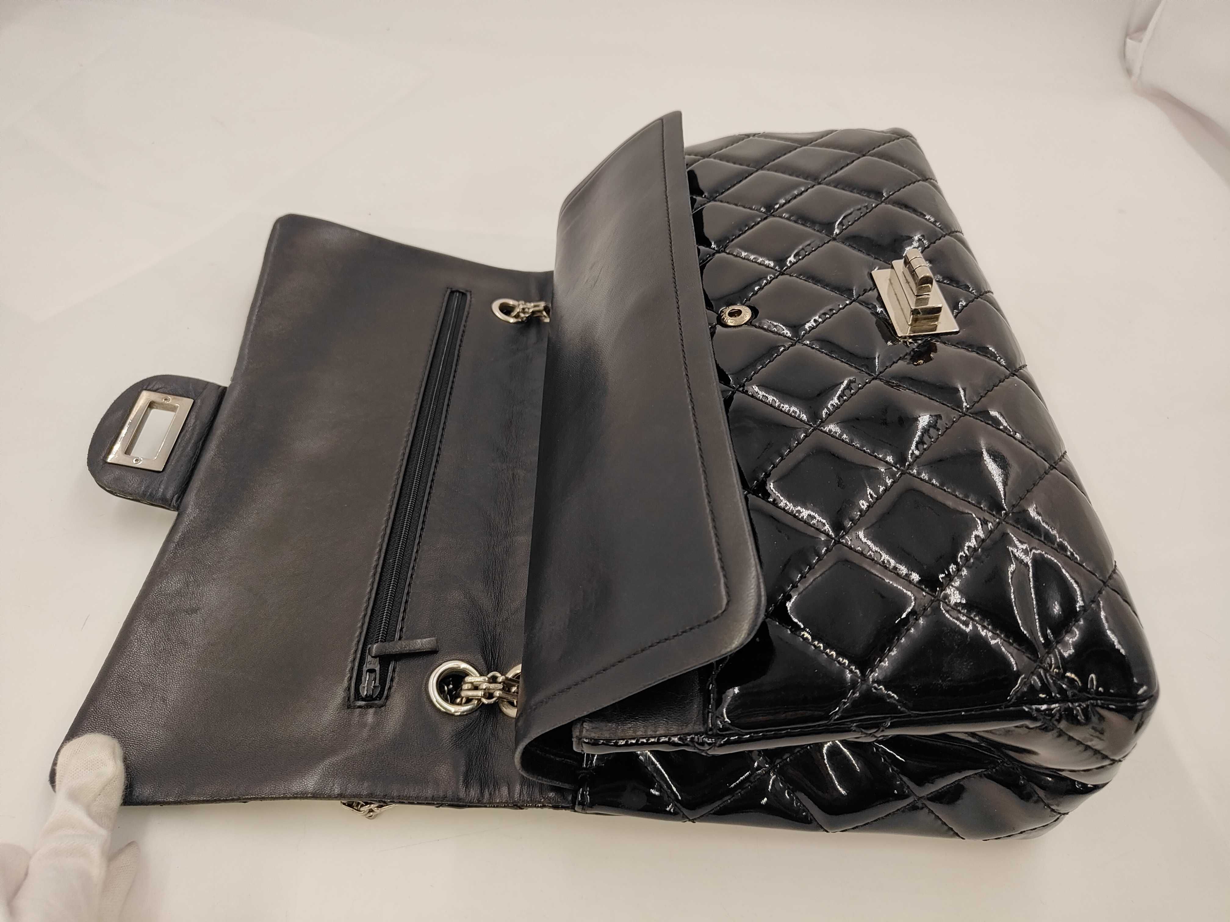 2.55 Patent Shoulder Bag — view 8