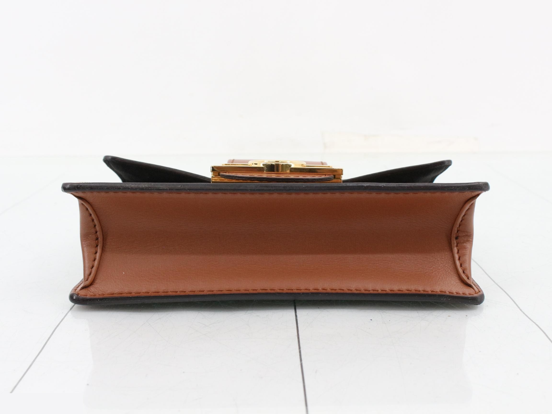 Monogram Reverse Portefeuille Dauphine Shoulder Wallet — view 3