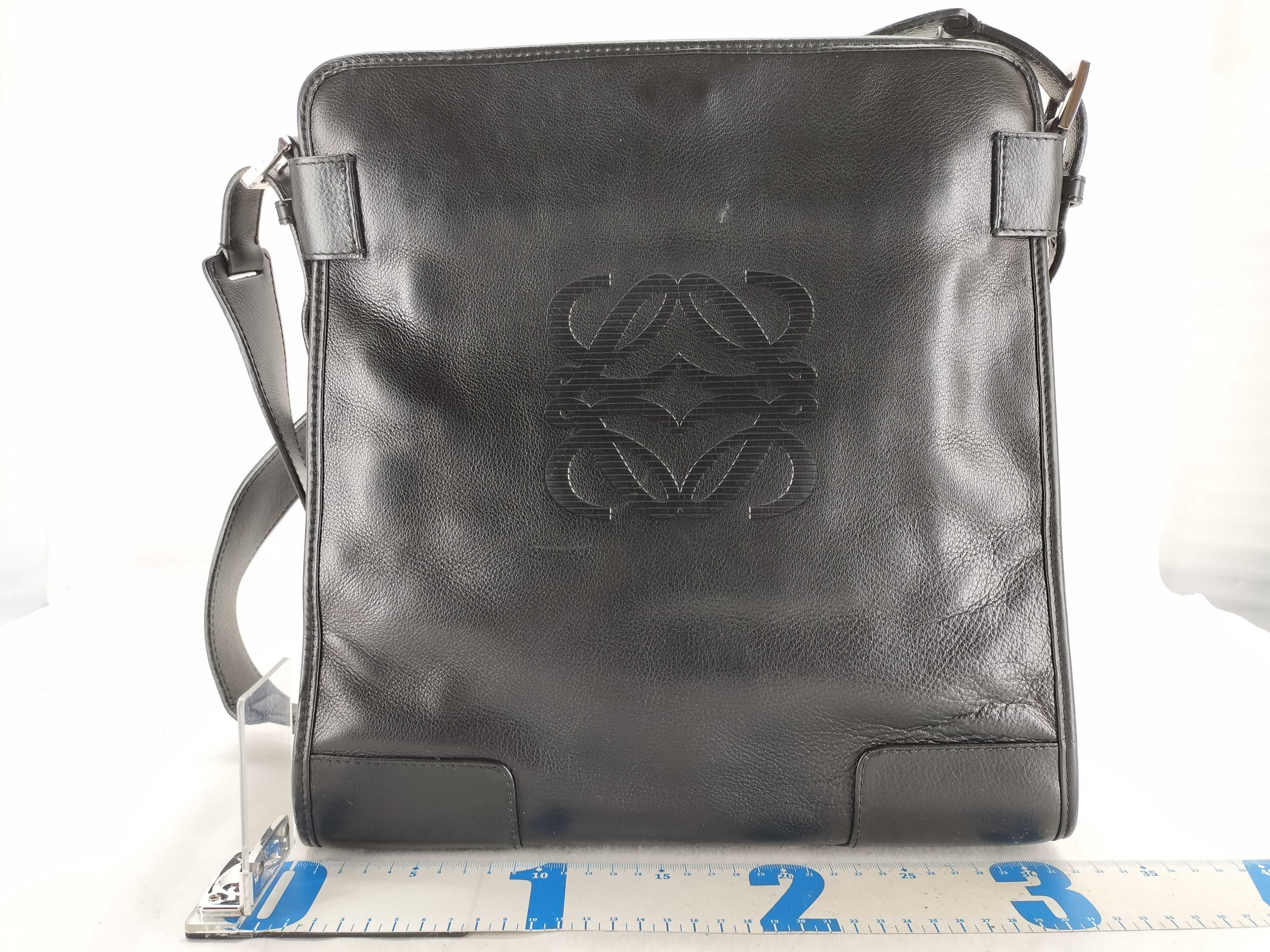 Anagram Leather Shoulder Bag 050803 Shoulder Bag — view 2