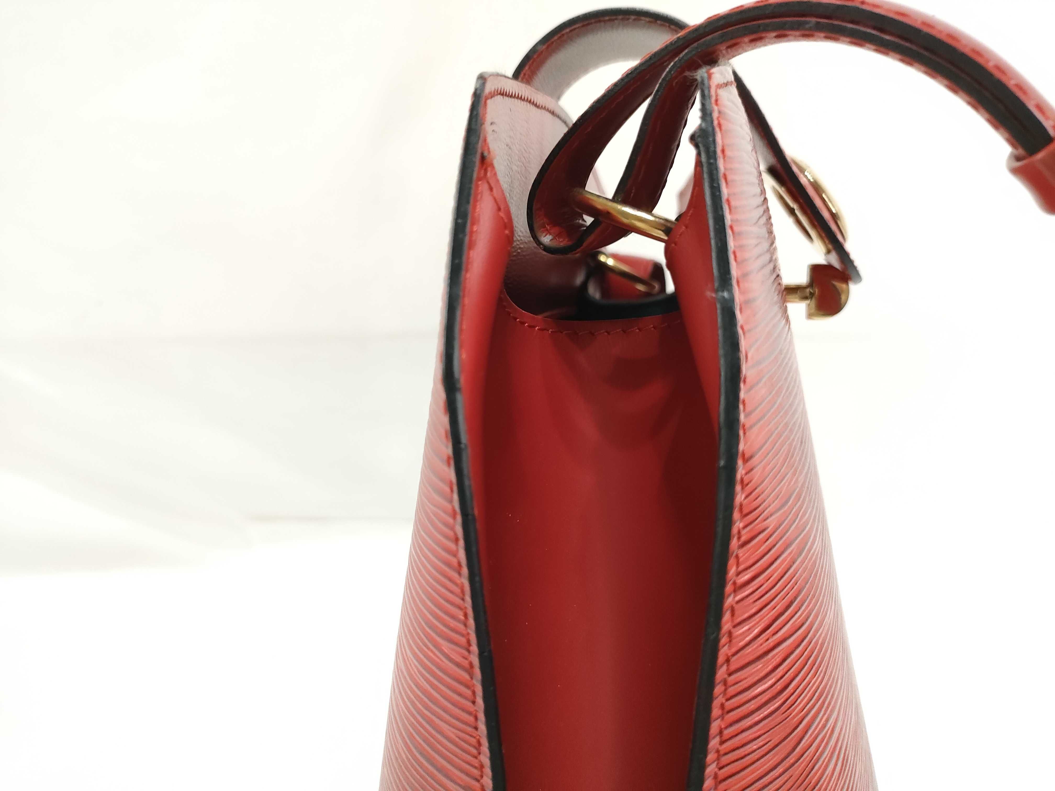 Epi Leather Cluny Red Shoulder Bag — view 15
