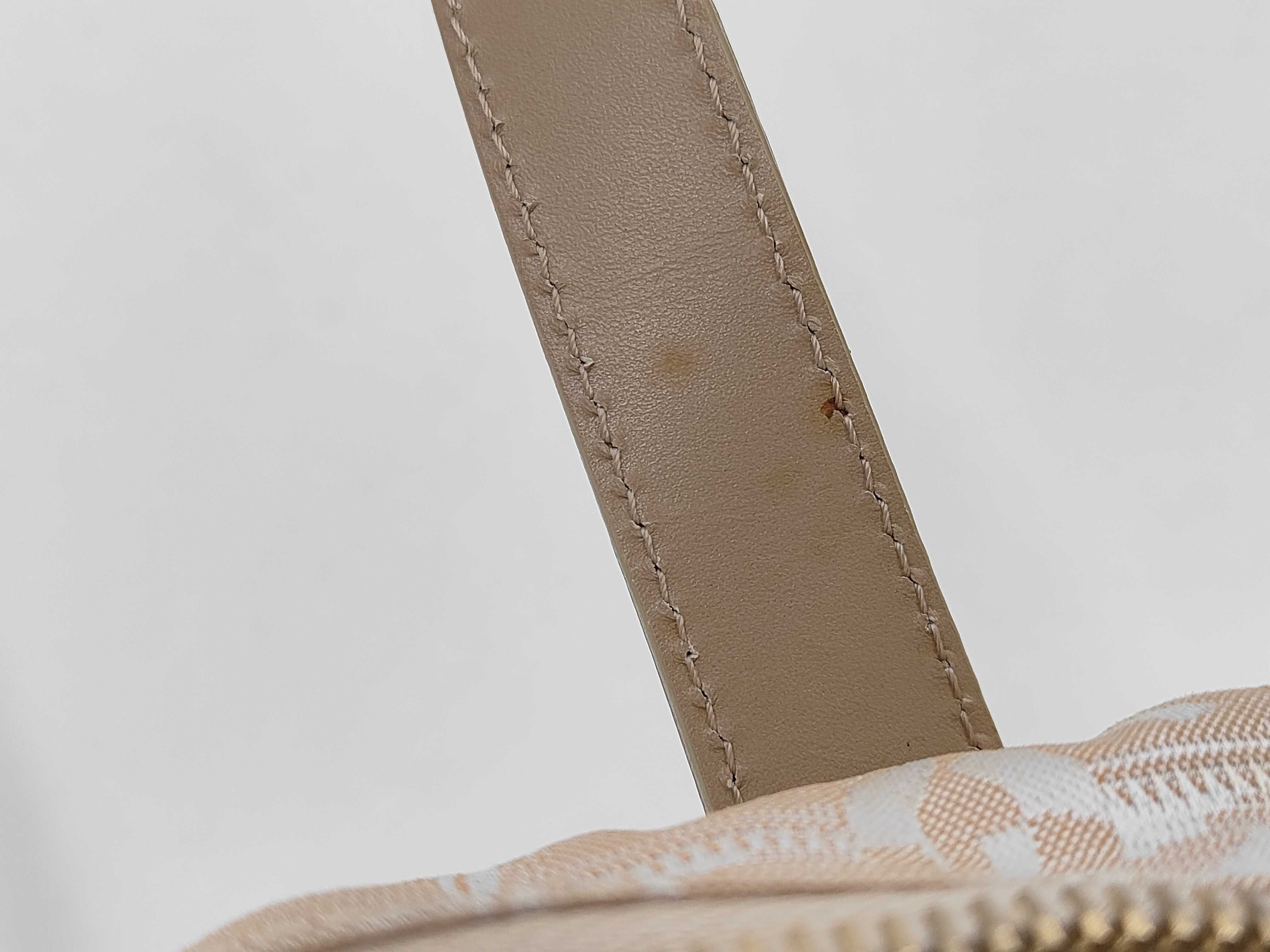 New Travel Line Handbag — view 12