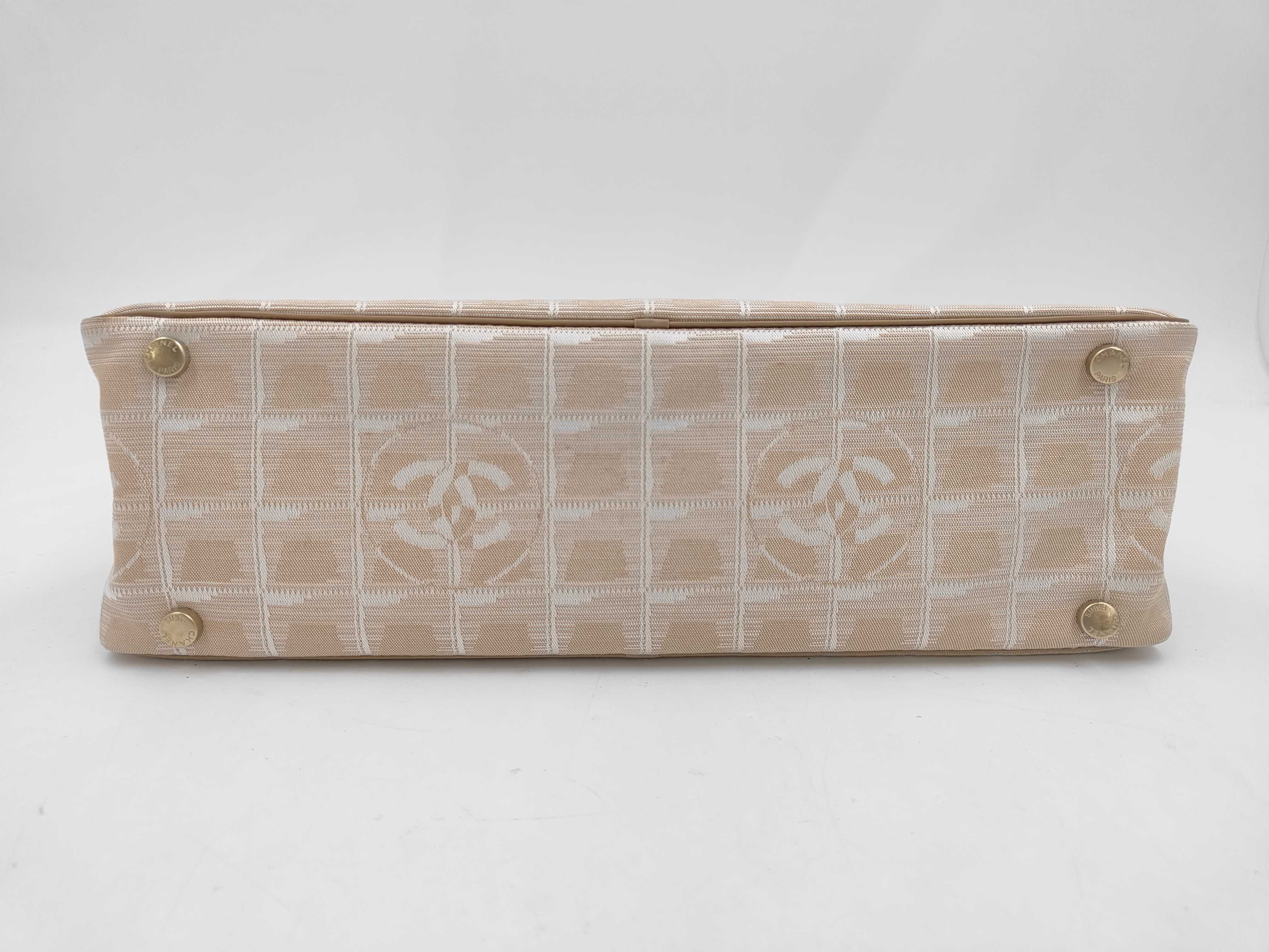 New Travel Line Handbag — view 6