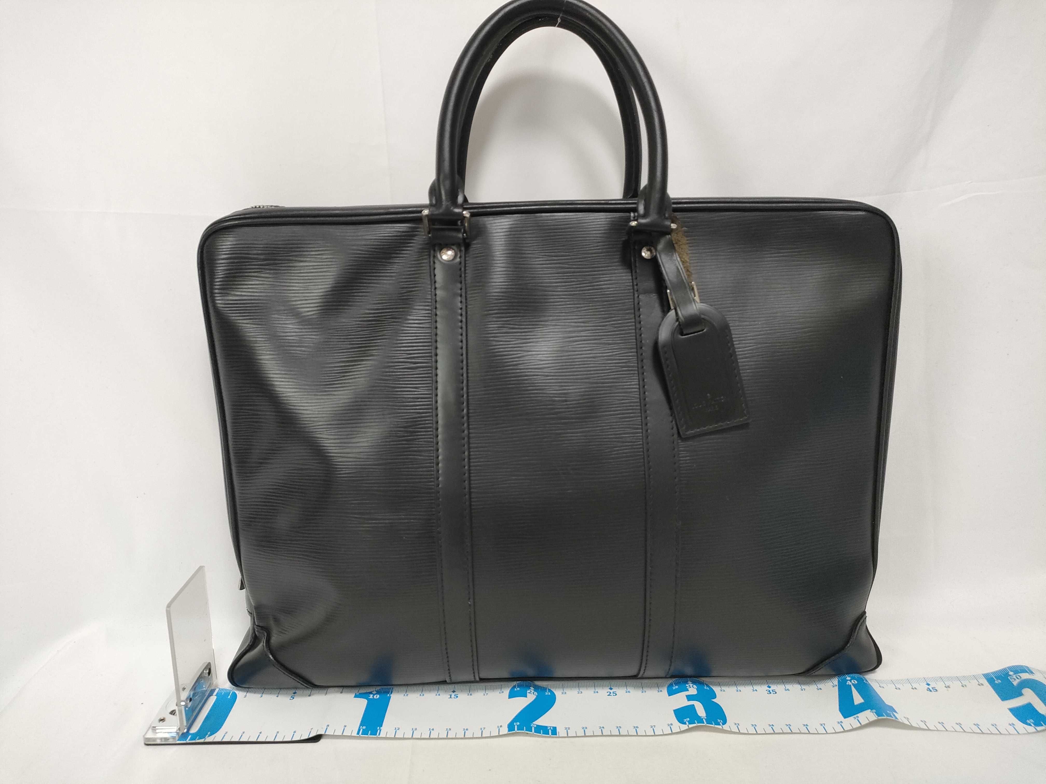 Epi Louis Vuitton Epi Business Bag — view 2