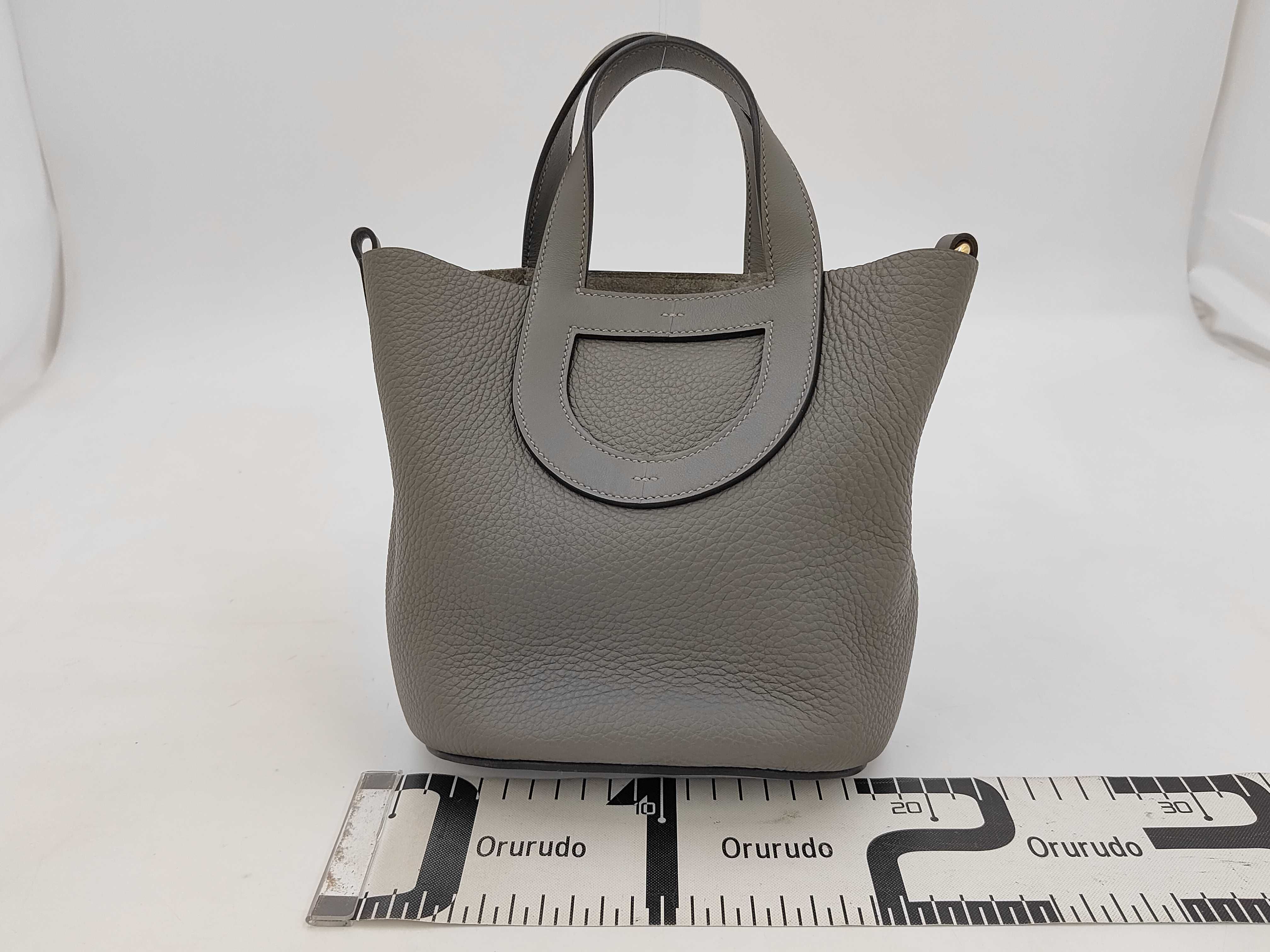 In the Loop 18 Handbag, Taurillon Clemence Leather, Grimayer Leather, Gold Hardware — view 2