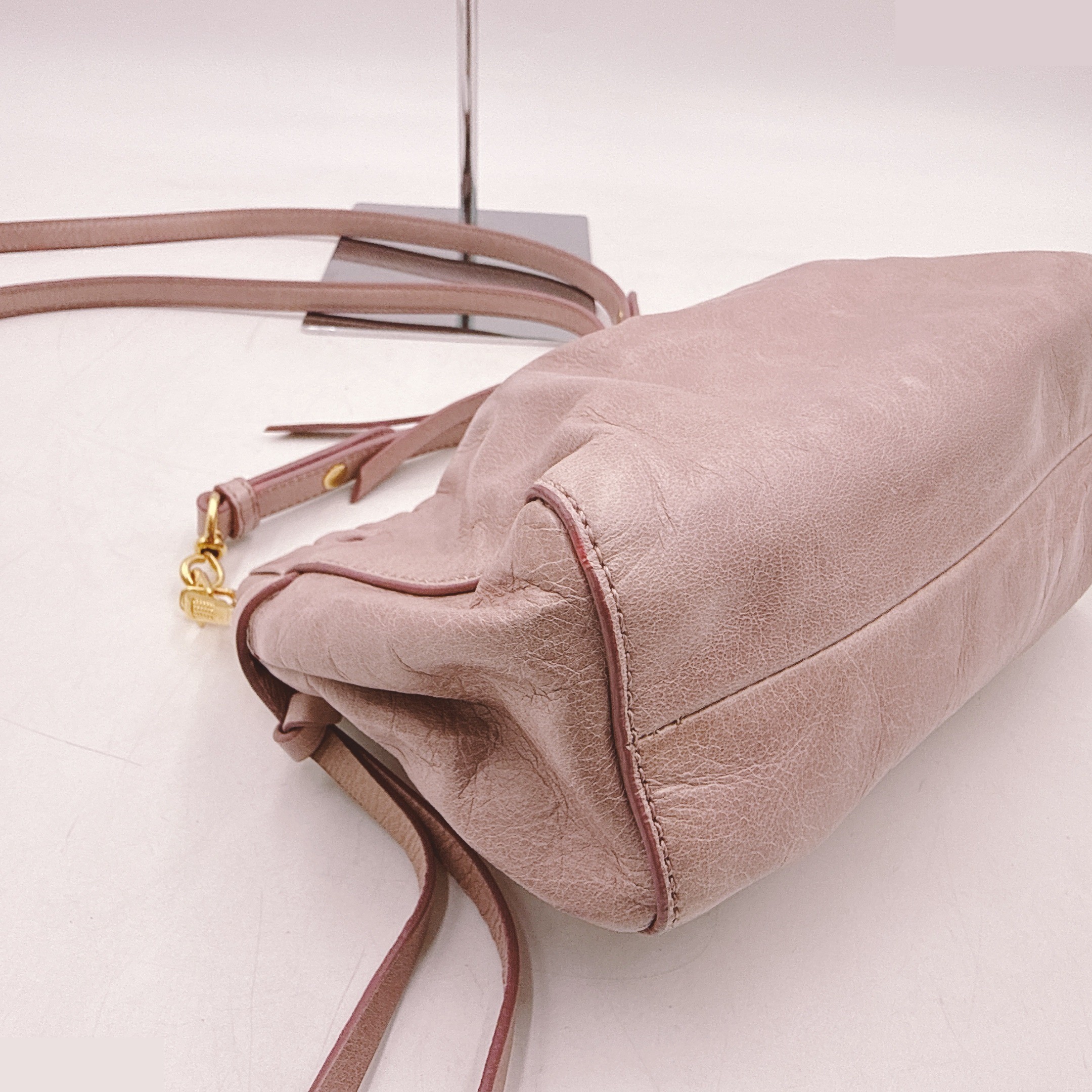 leather bag — view 6