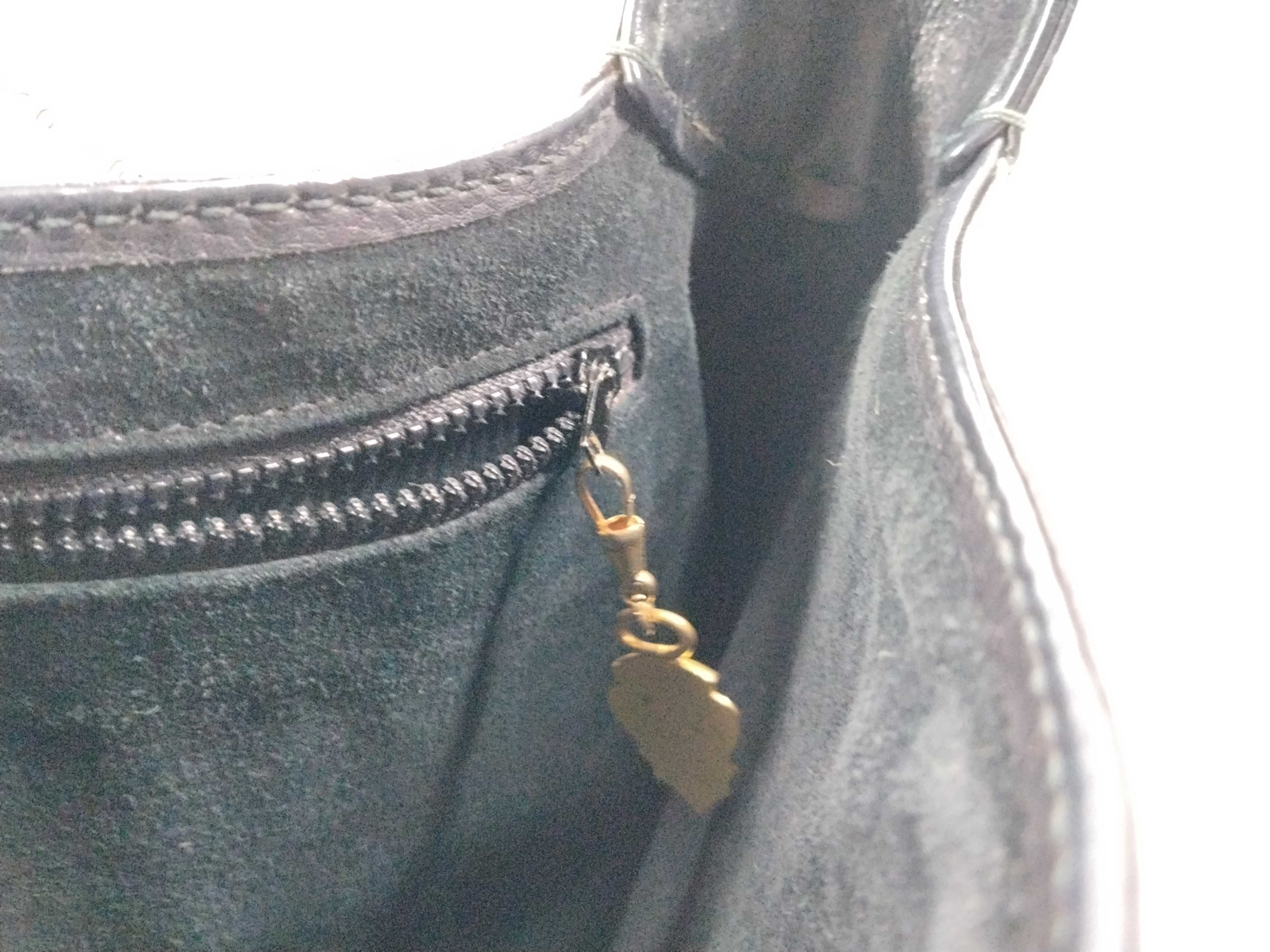 Jackie Sherry One-Shoulder Shoulder Bag — view 11