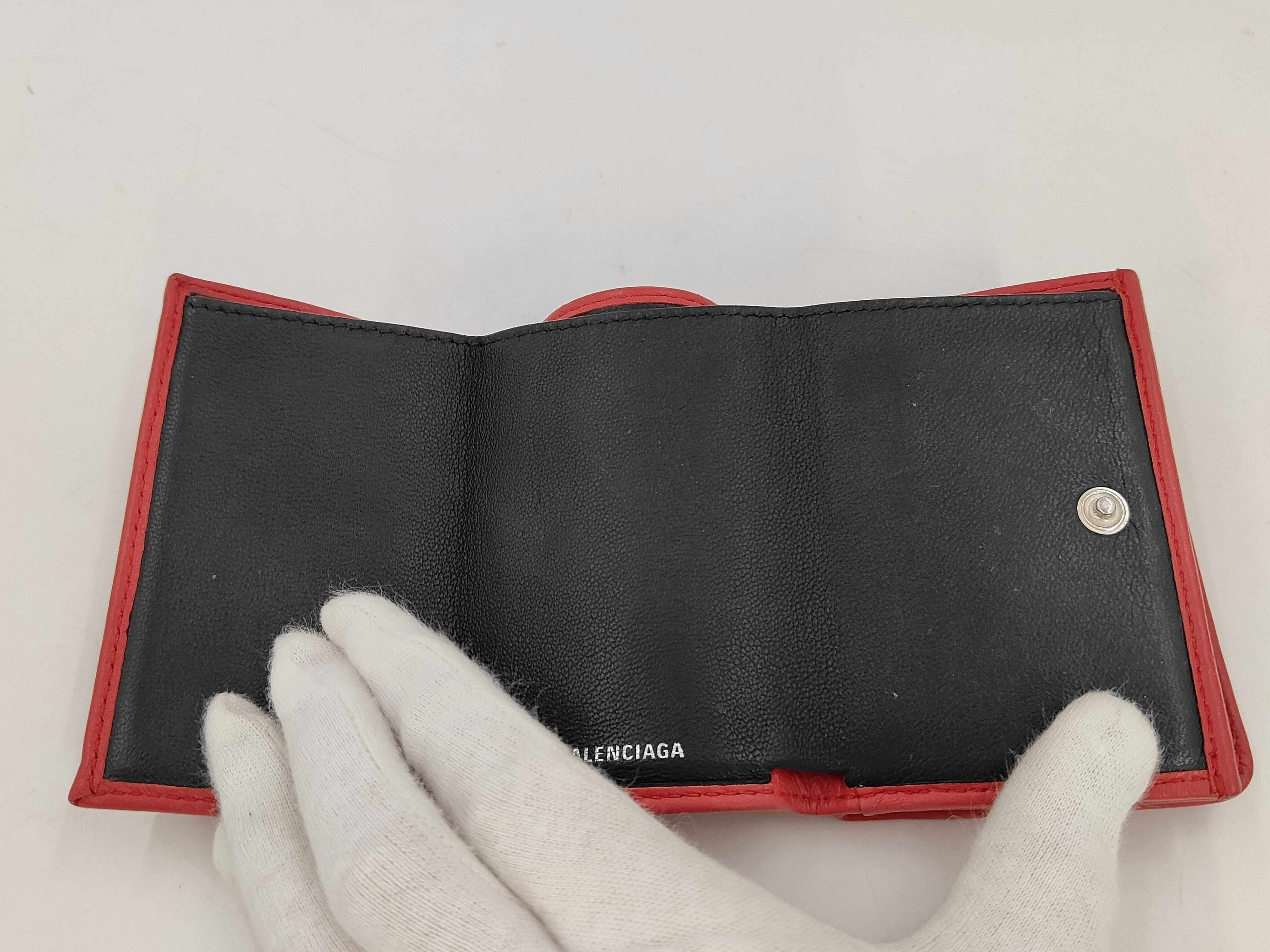 Tri-fold Wallet Leather Red Wallet — view 6