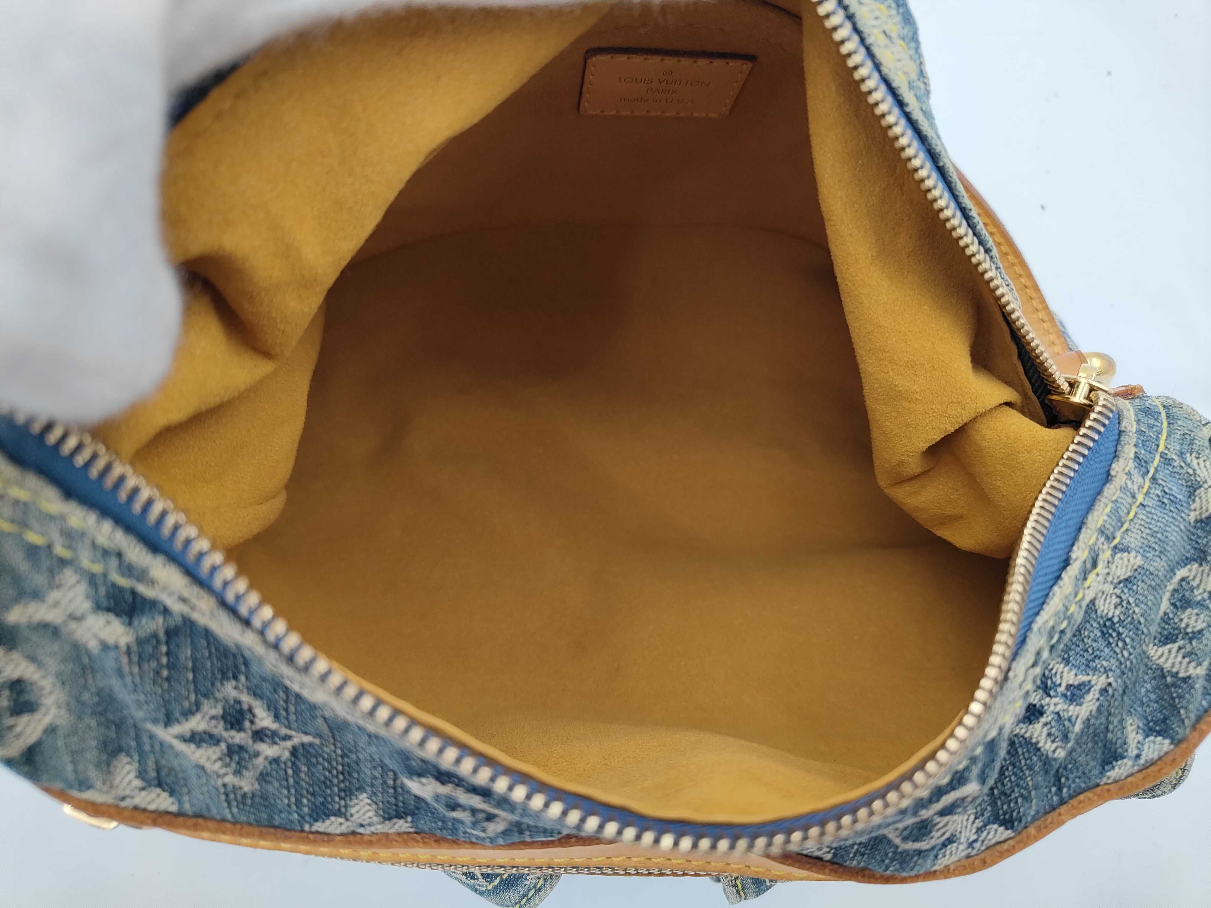 Monogram Denim LV Baggy PM Shoulder Bag Handbag — view 9