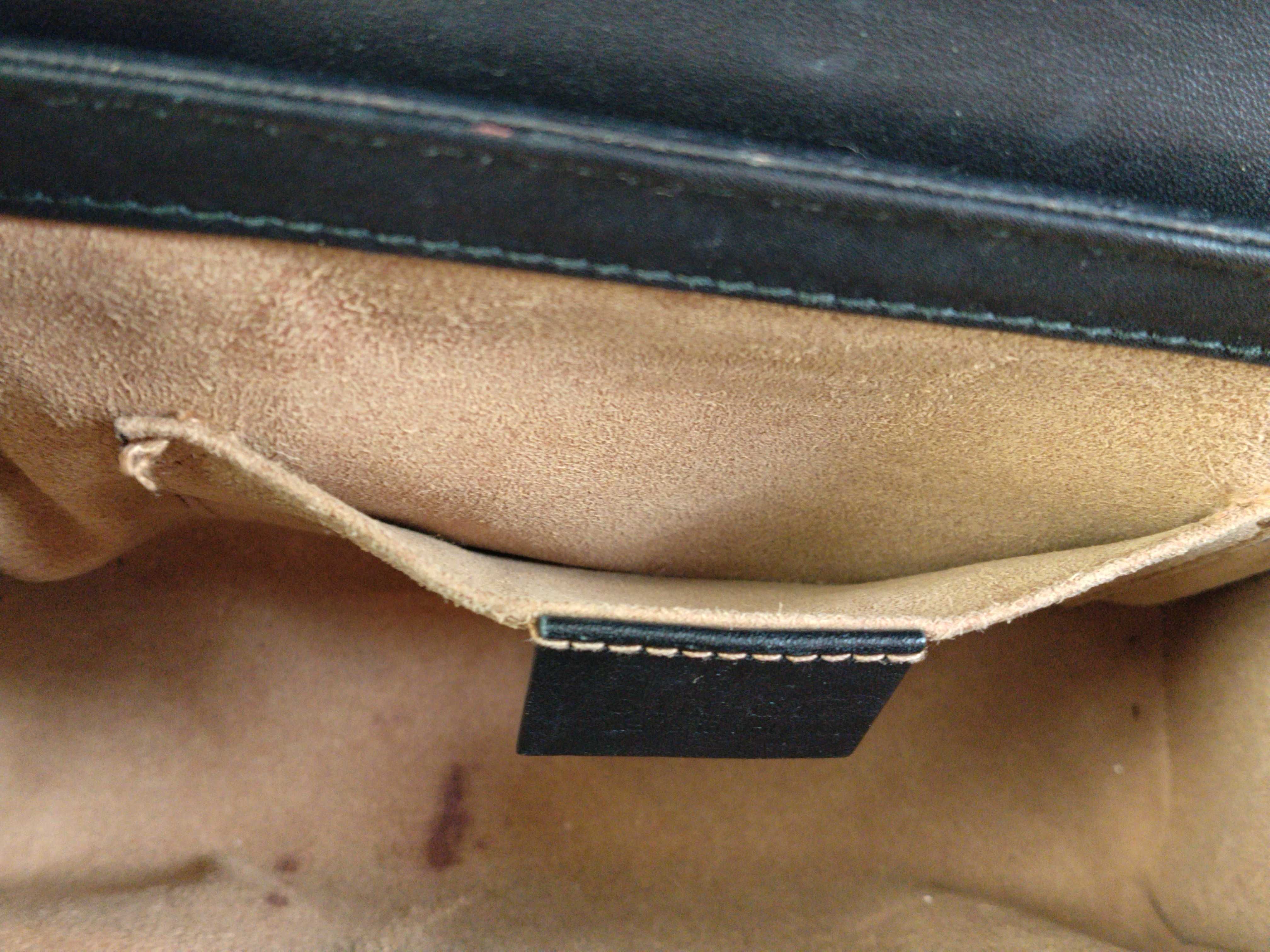 GG Supreme Padlock Chain Shoulder Bag — view 12
