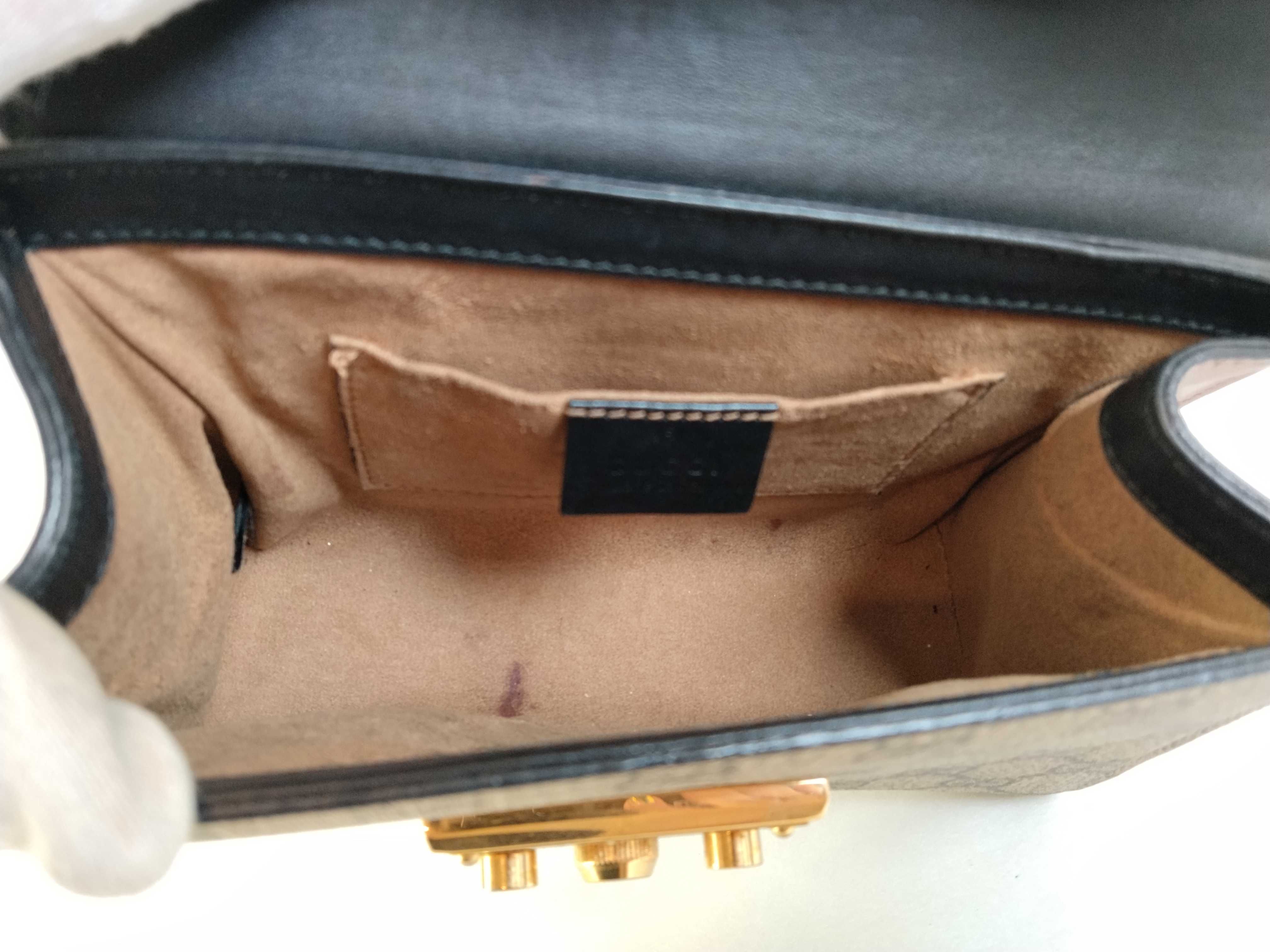 GG Supreme Padlock Chain Shoulder Bag — view 9