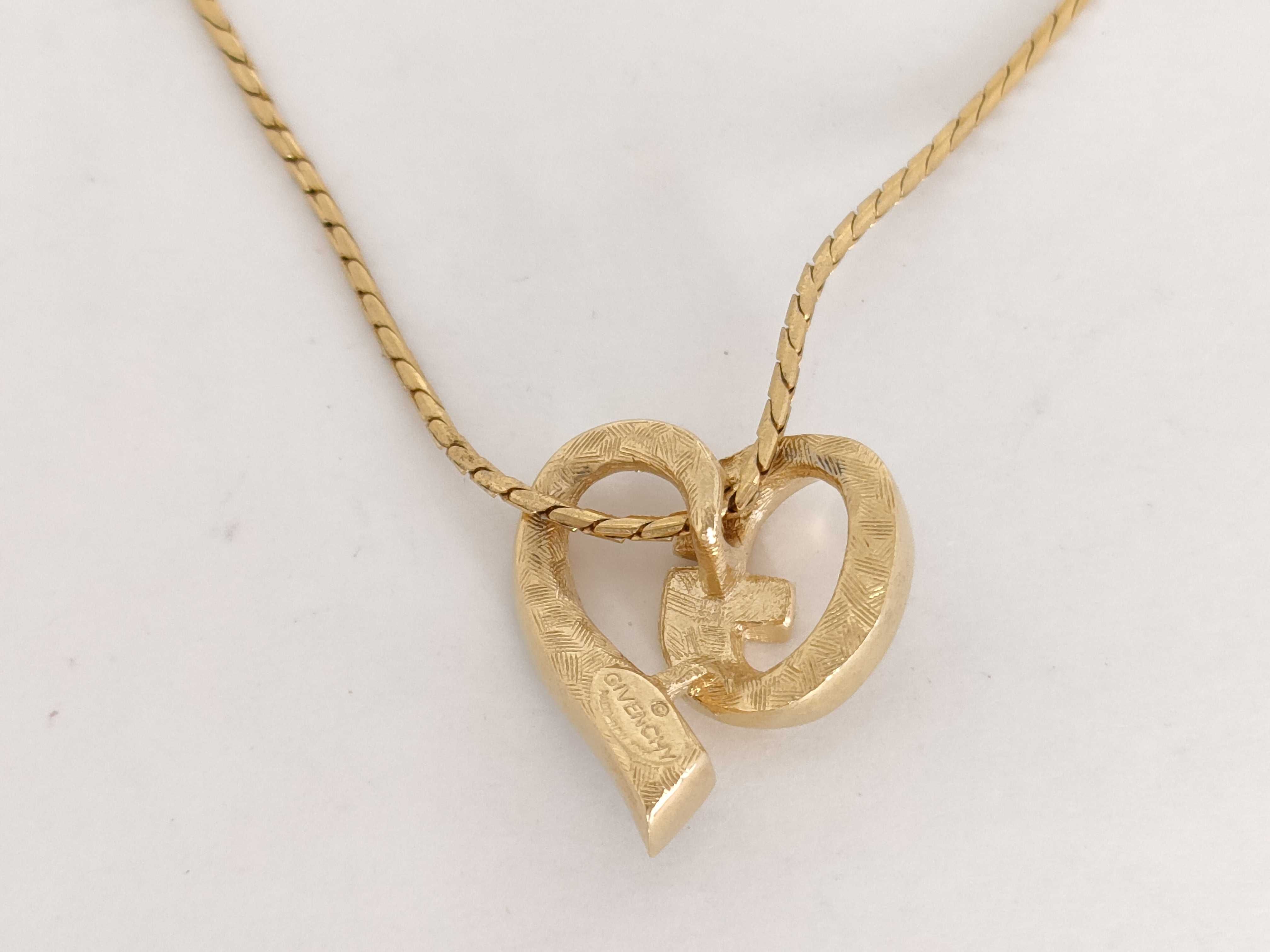 Necklace — view 2