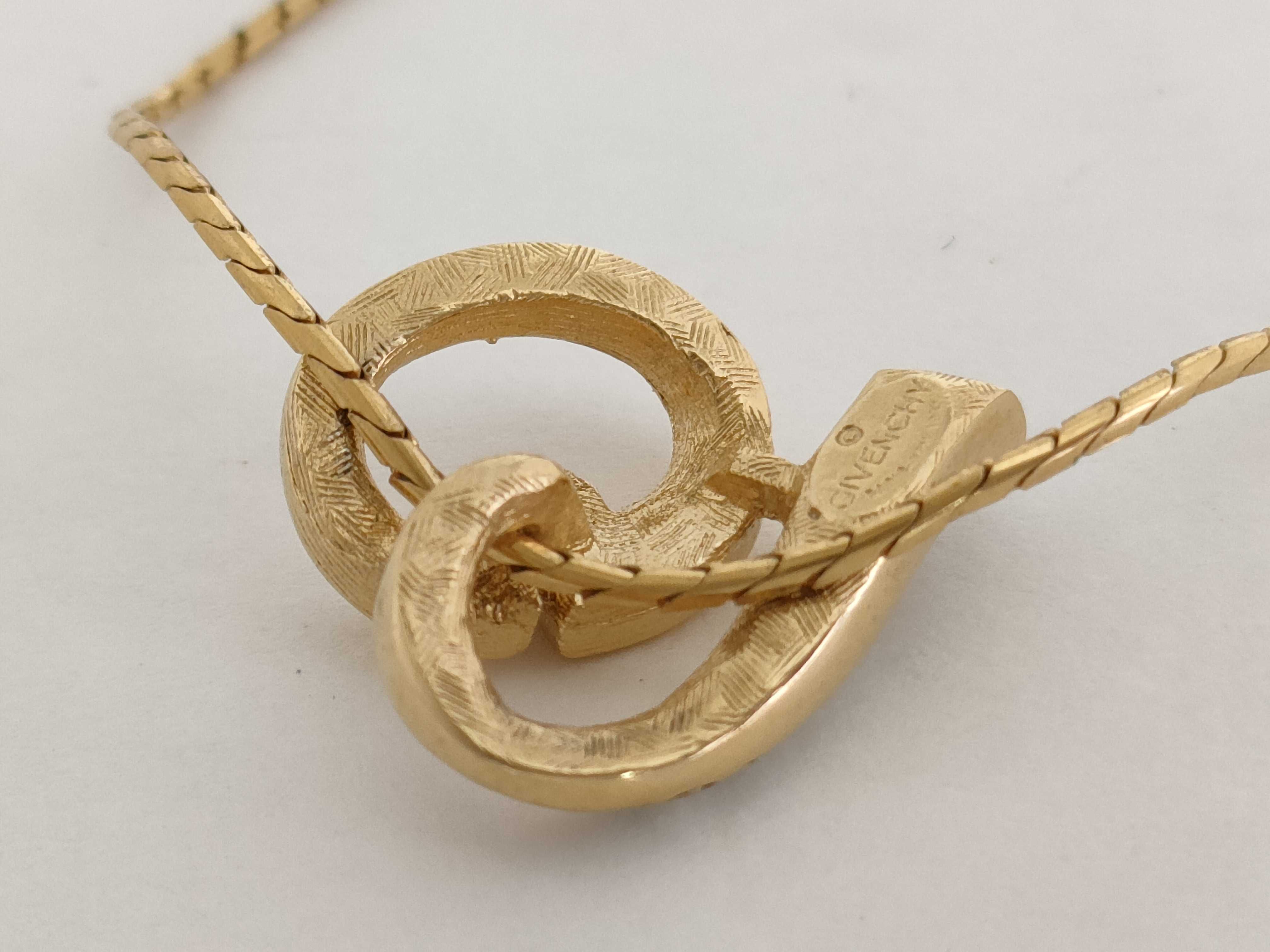 Necklace — view 9