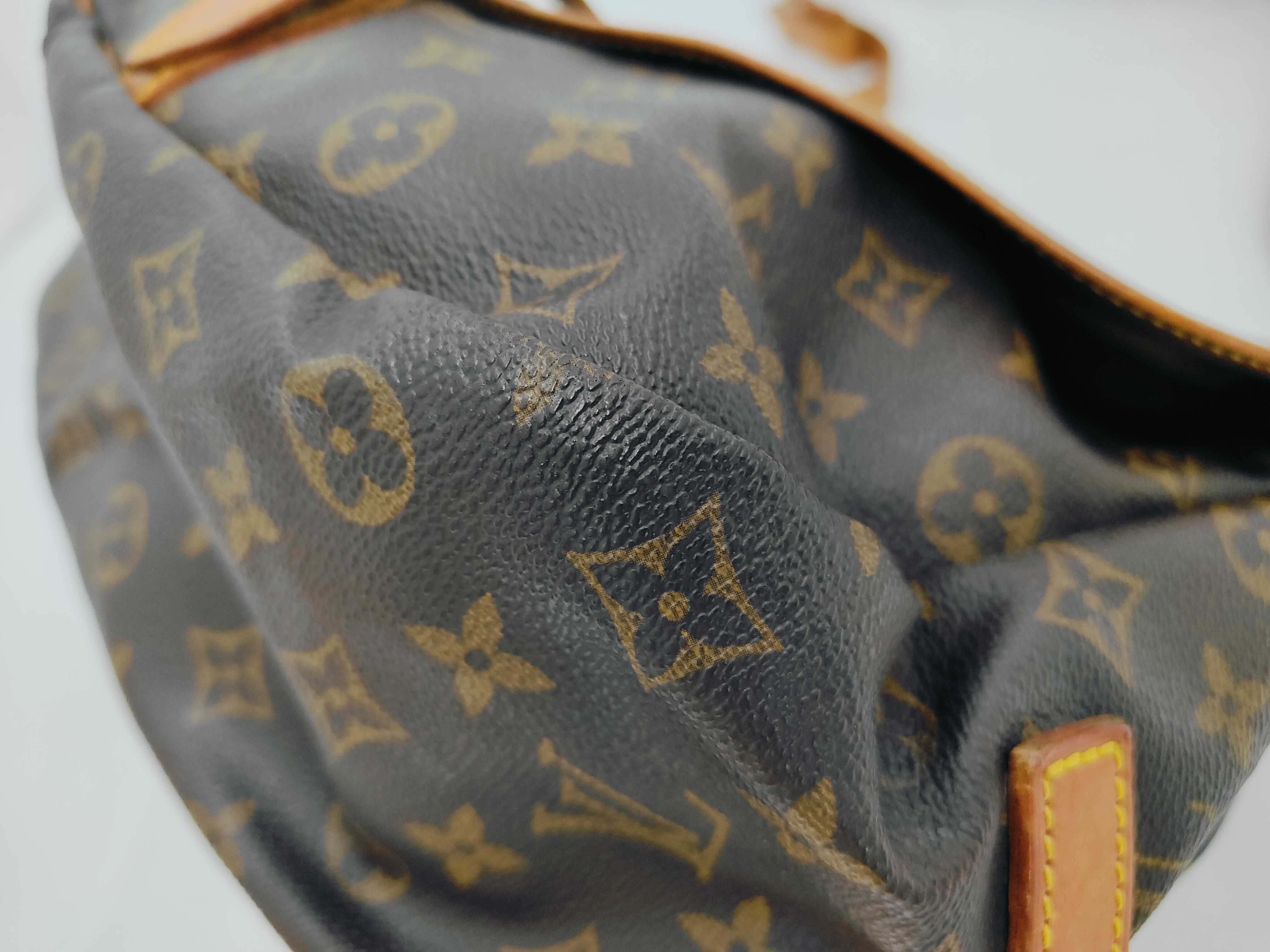 Monogram Brand Bag Saumur AR0952 Shoulder Bag — view 7