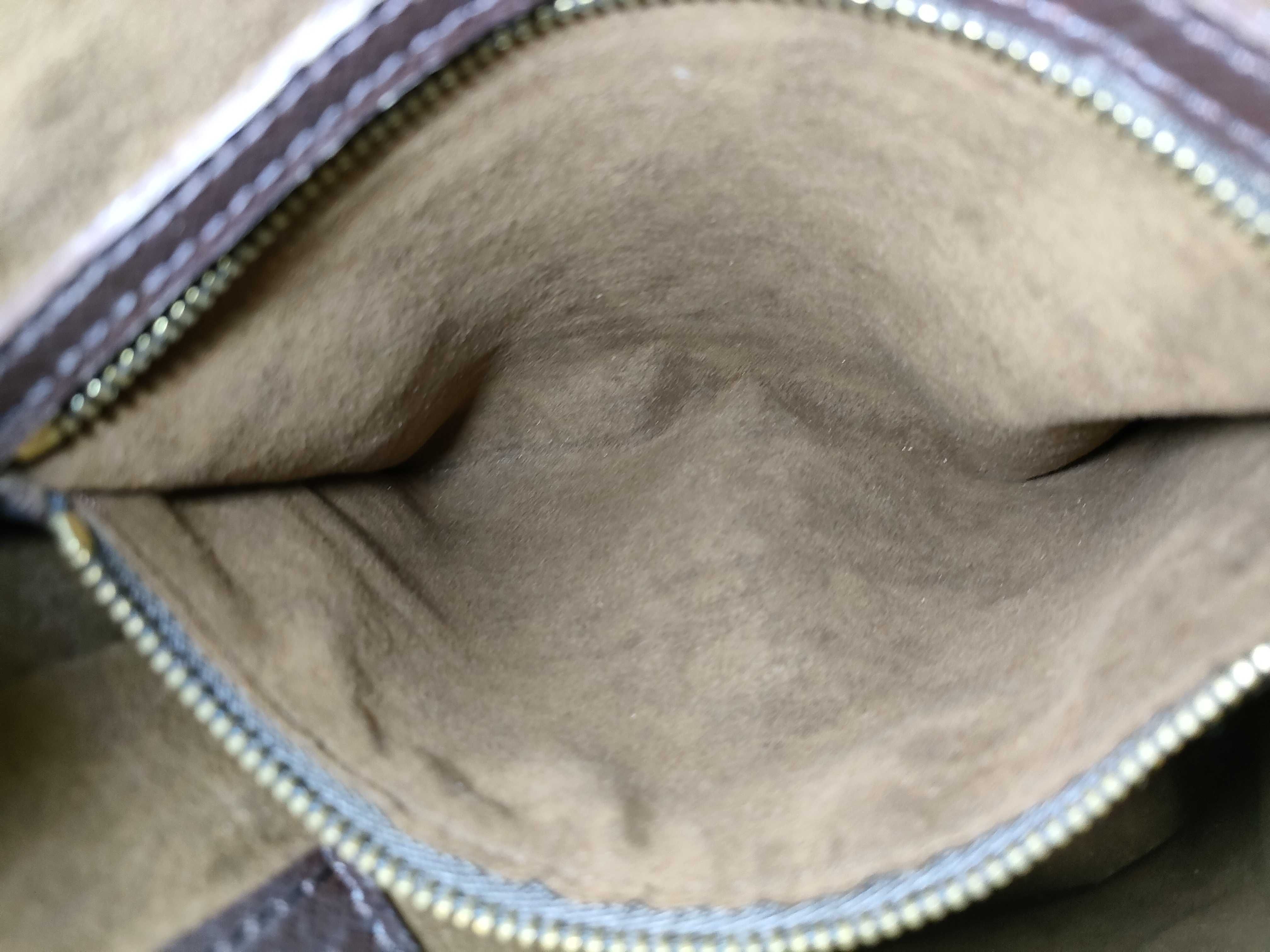 Damier Bucket PM Tote Bag — view 11