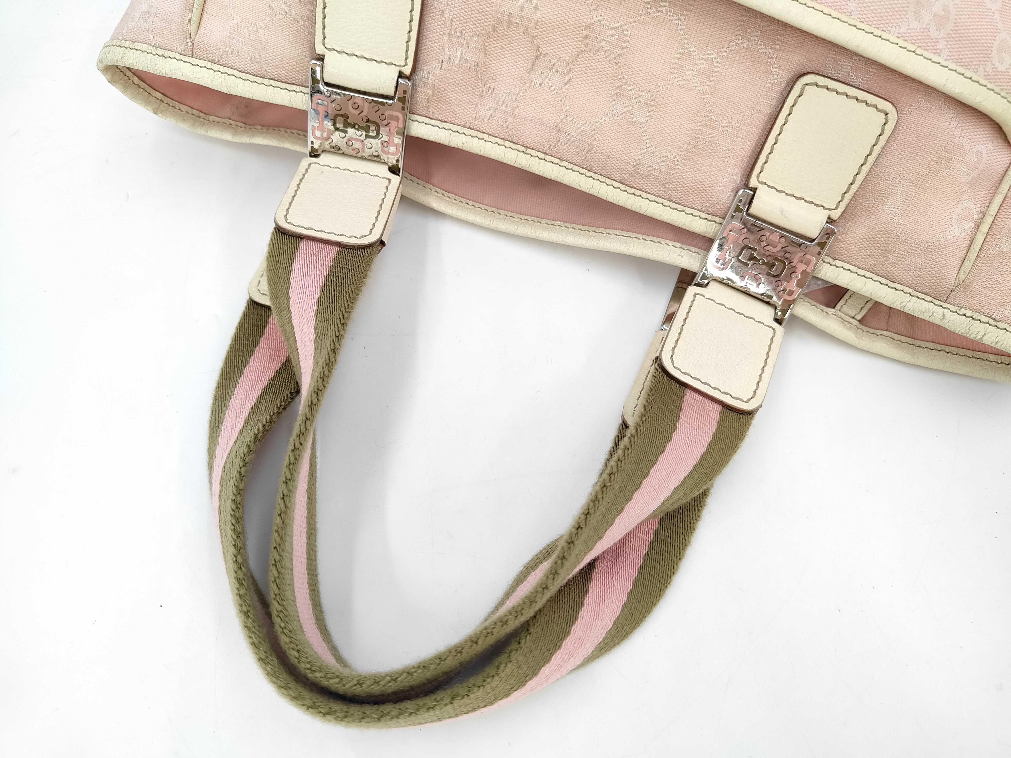 GG Canvas Pink Shoulder Bag — view 5