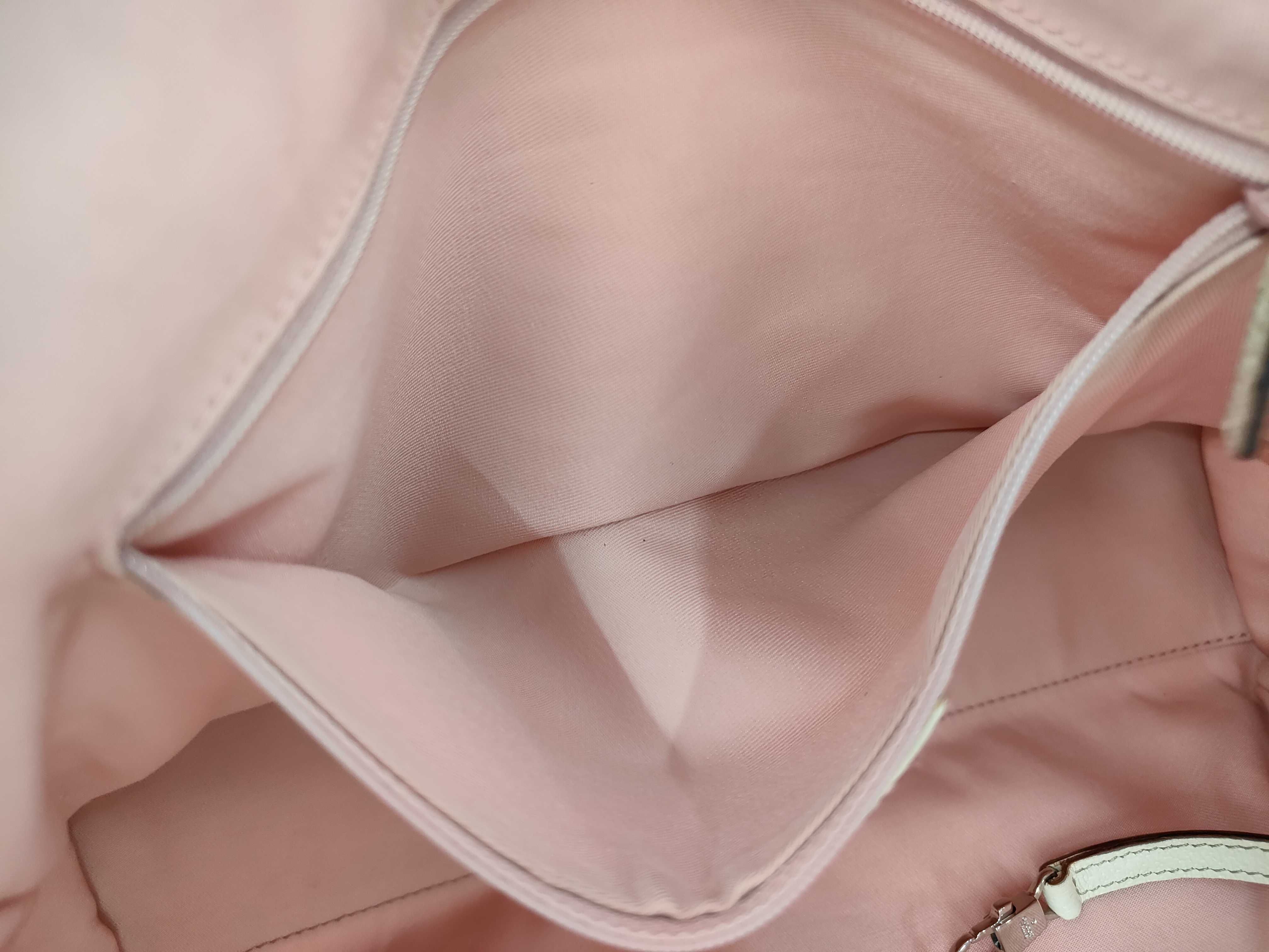 GG Canvas Pink Shoulder Bag — view 9