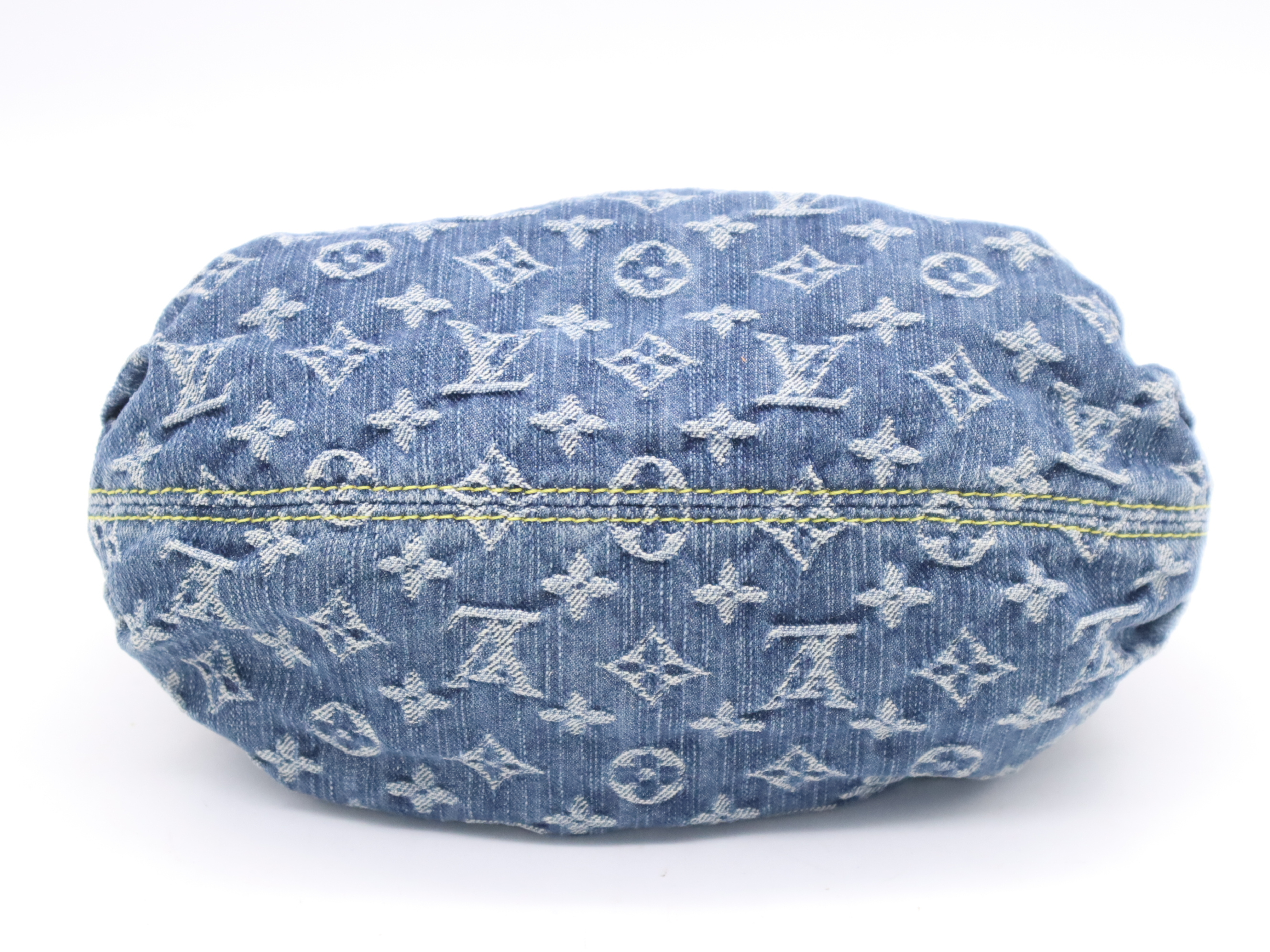 M95020 Denim Purity Blue Handbag — view 4