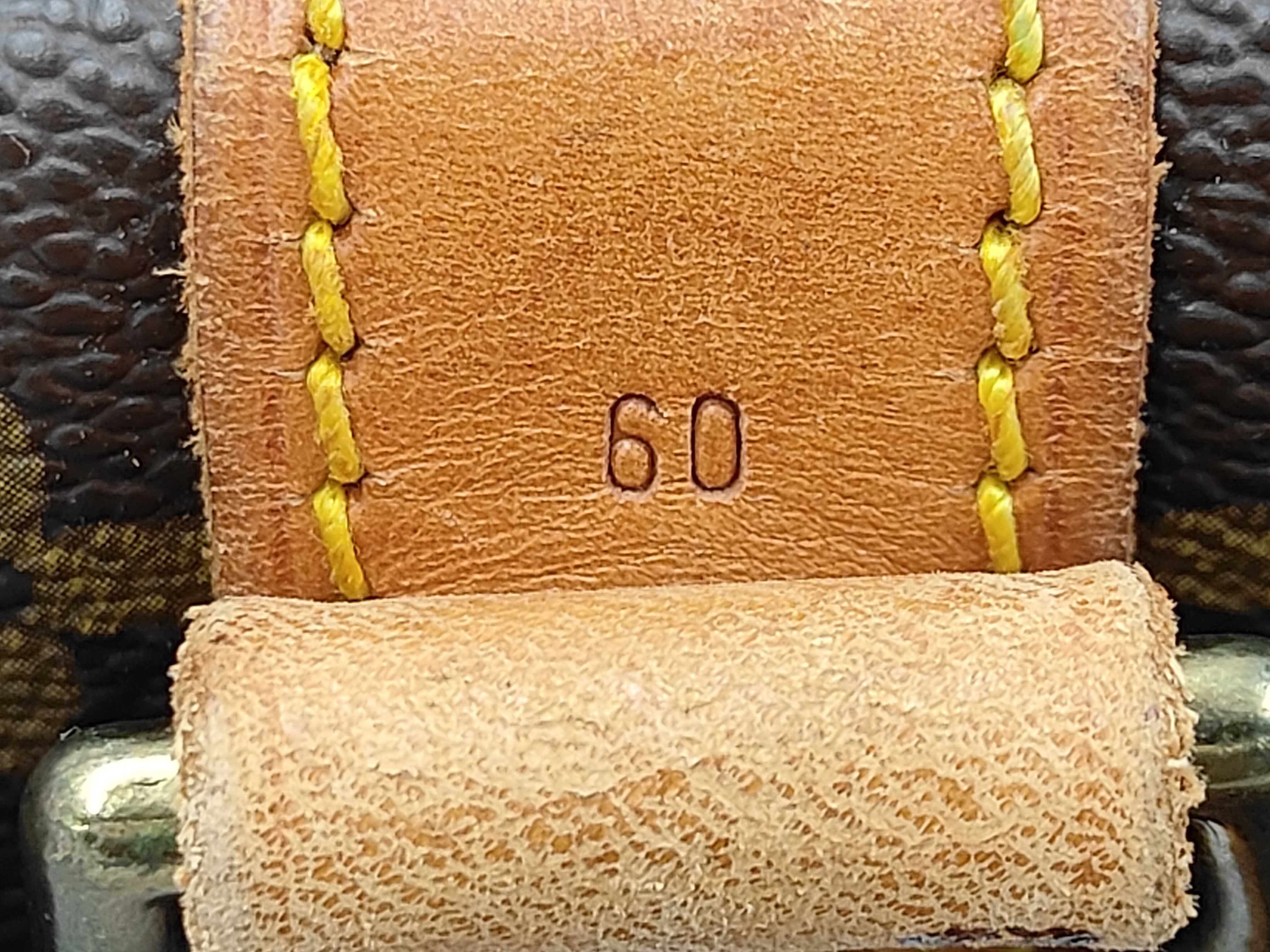 LV Keepall Bandoulière 60 Boston Bag — view 12