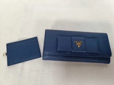 wallet, blue ribbon wallet