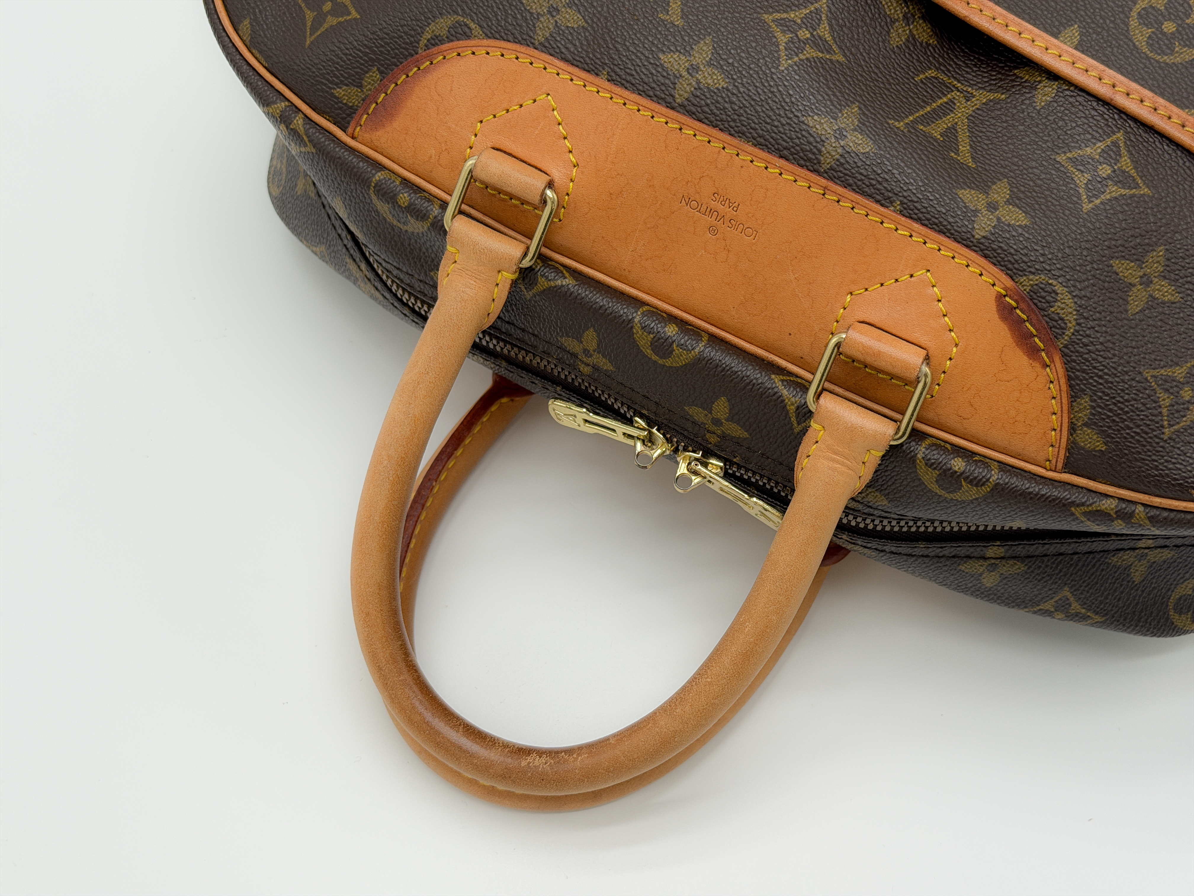 Monogram M47270 Deauville VI0993 Handbag — view 3