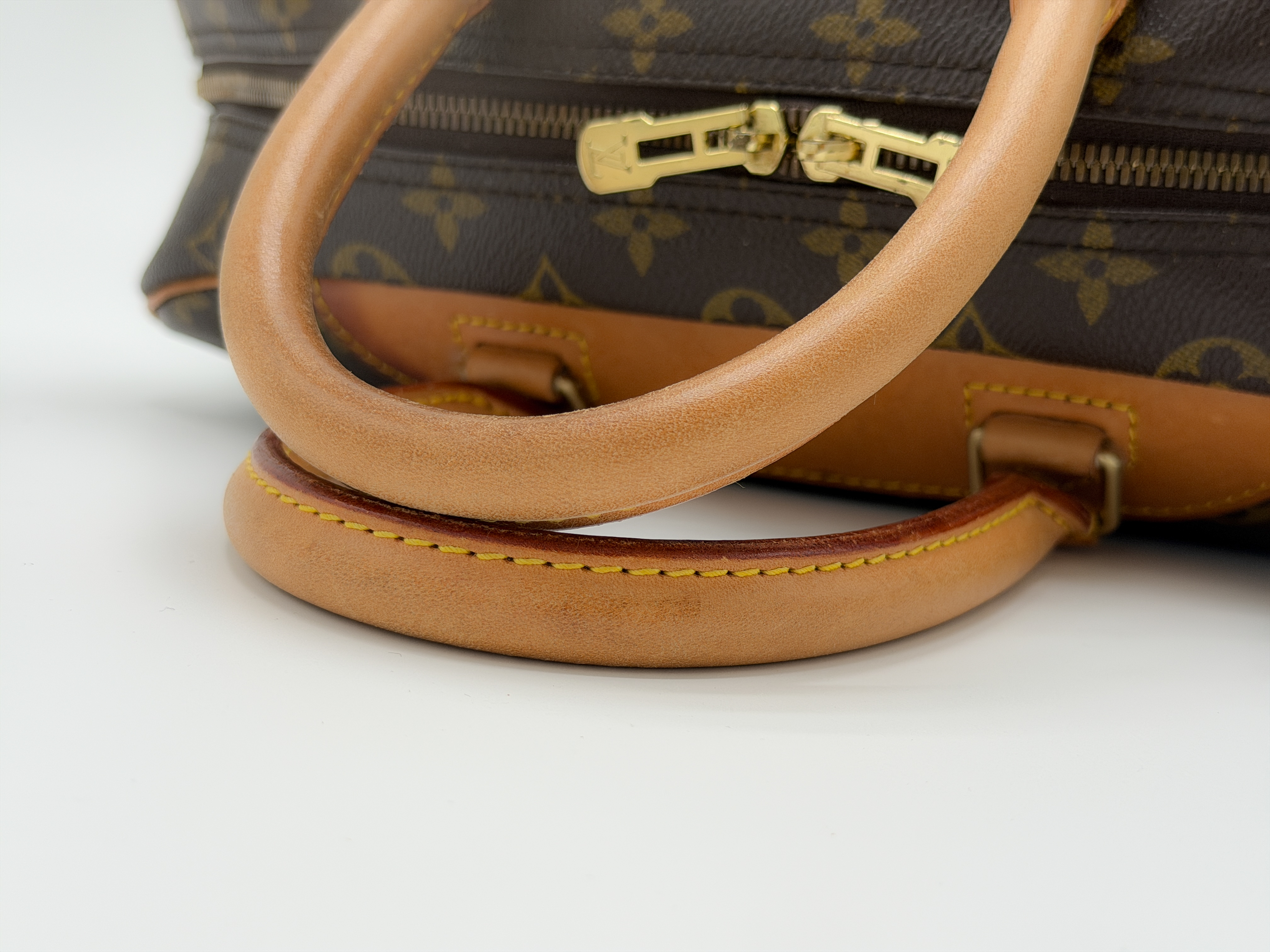 Monogram M47270 Deauville VI0993 Handbag — view 4