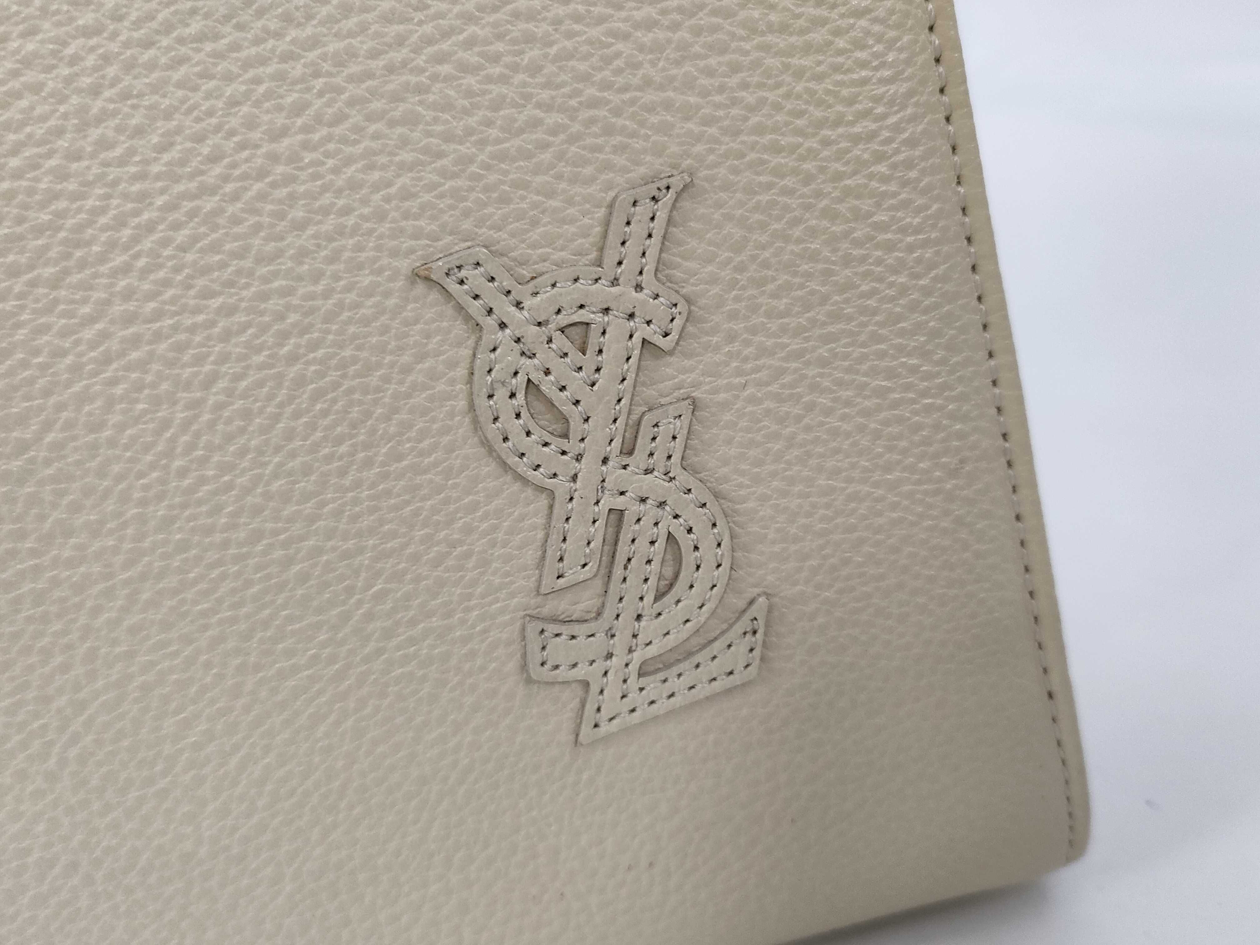 (YSL) leather handbag — view 15