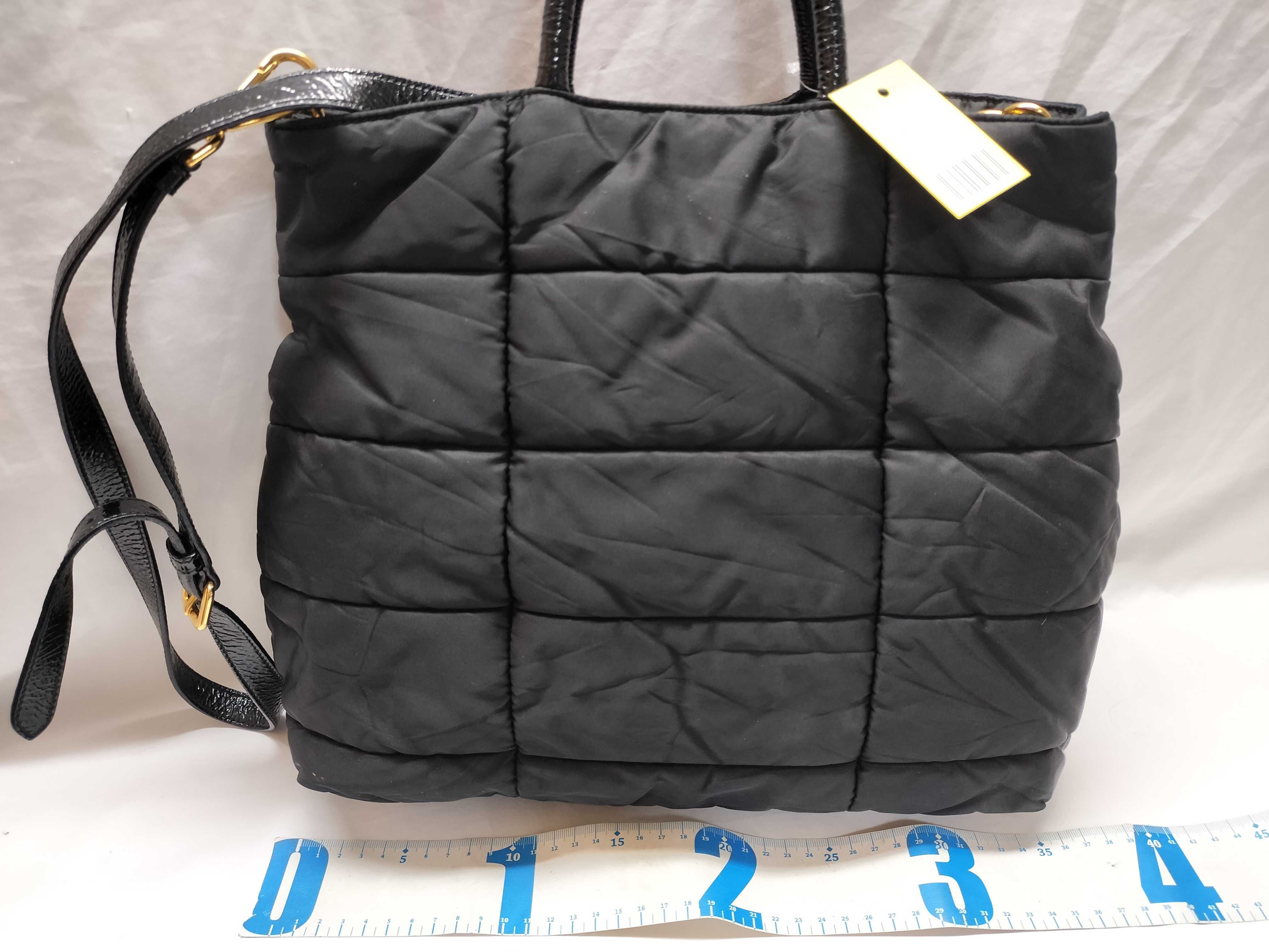 Nylon Tessuto Quilted 2-Way Bag Shoulder Bag — view 2