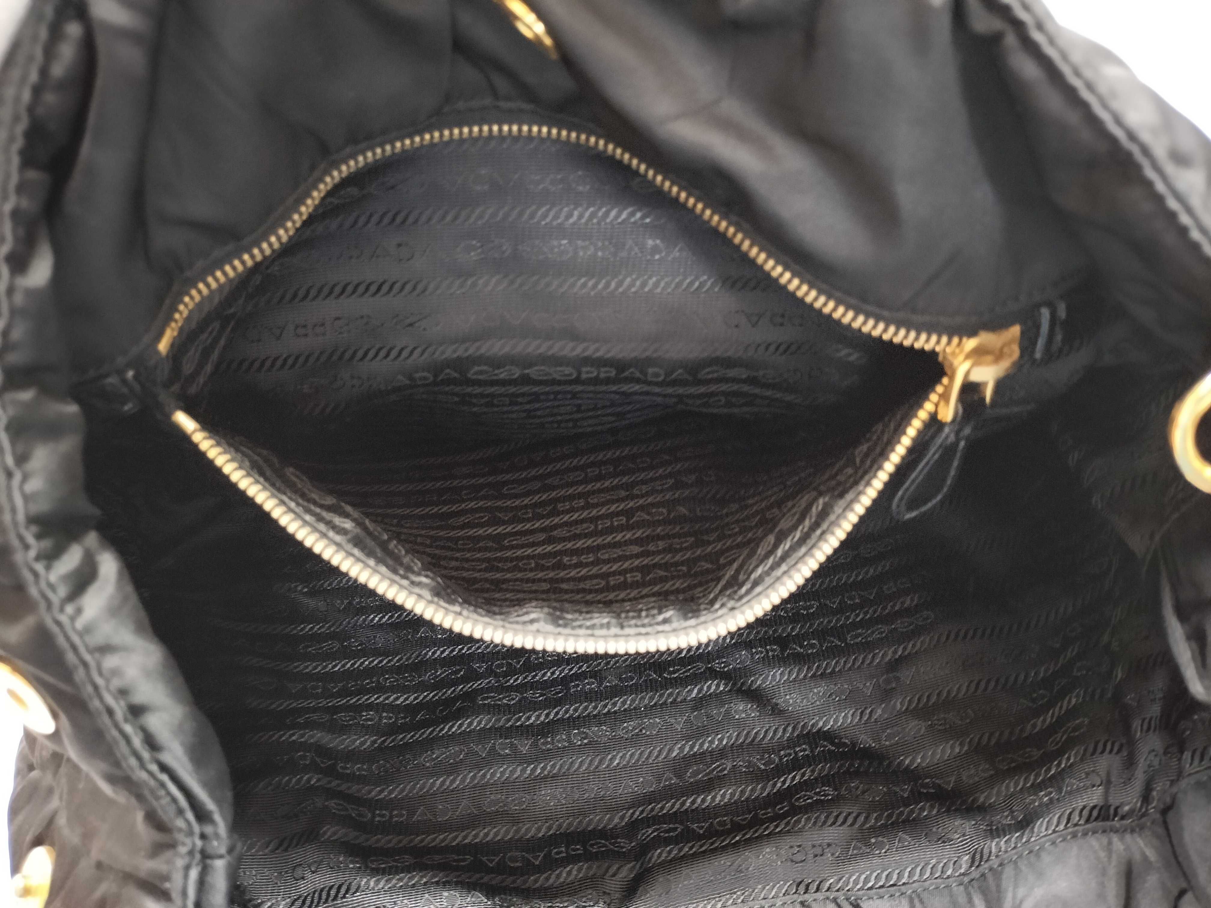 Nylon Tessuto Quilted 2-Way Bag Shoulder Bag — view 11