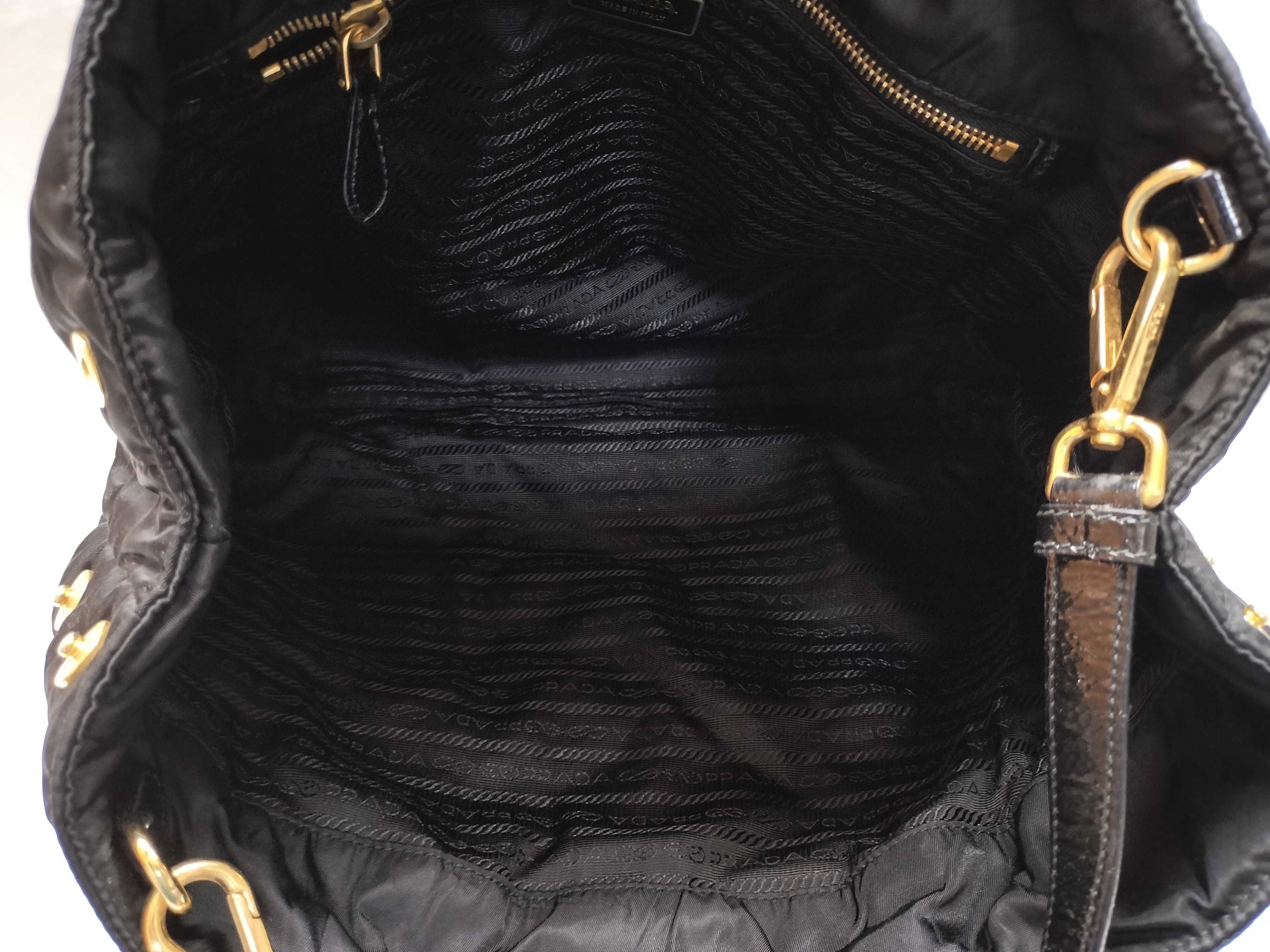 Nylon Tessuto Quilted 2-Way Bag Shoulder Bag — view 9