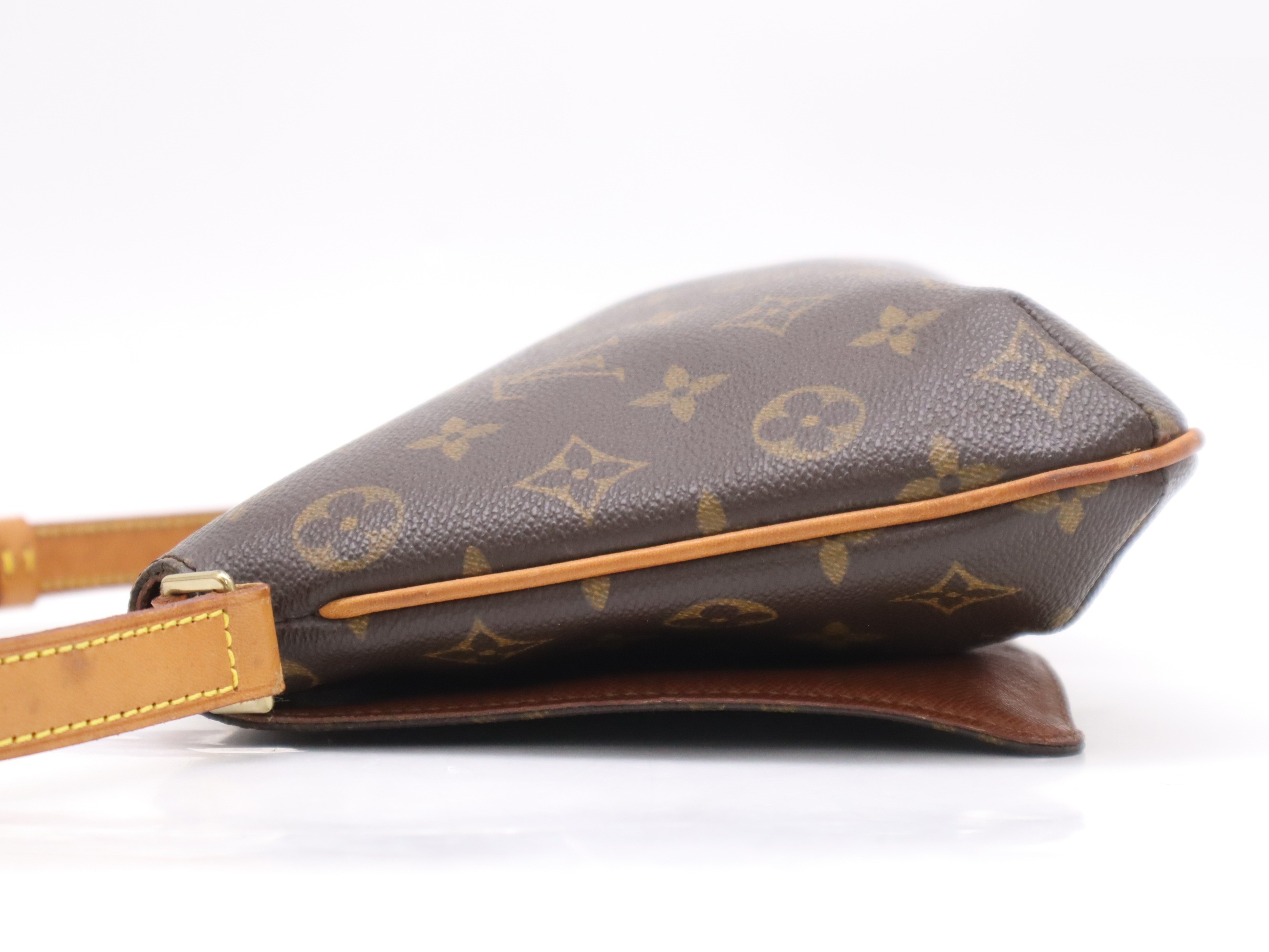 Musette Tango Short Shoulder — view 3