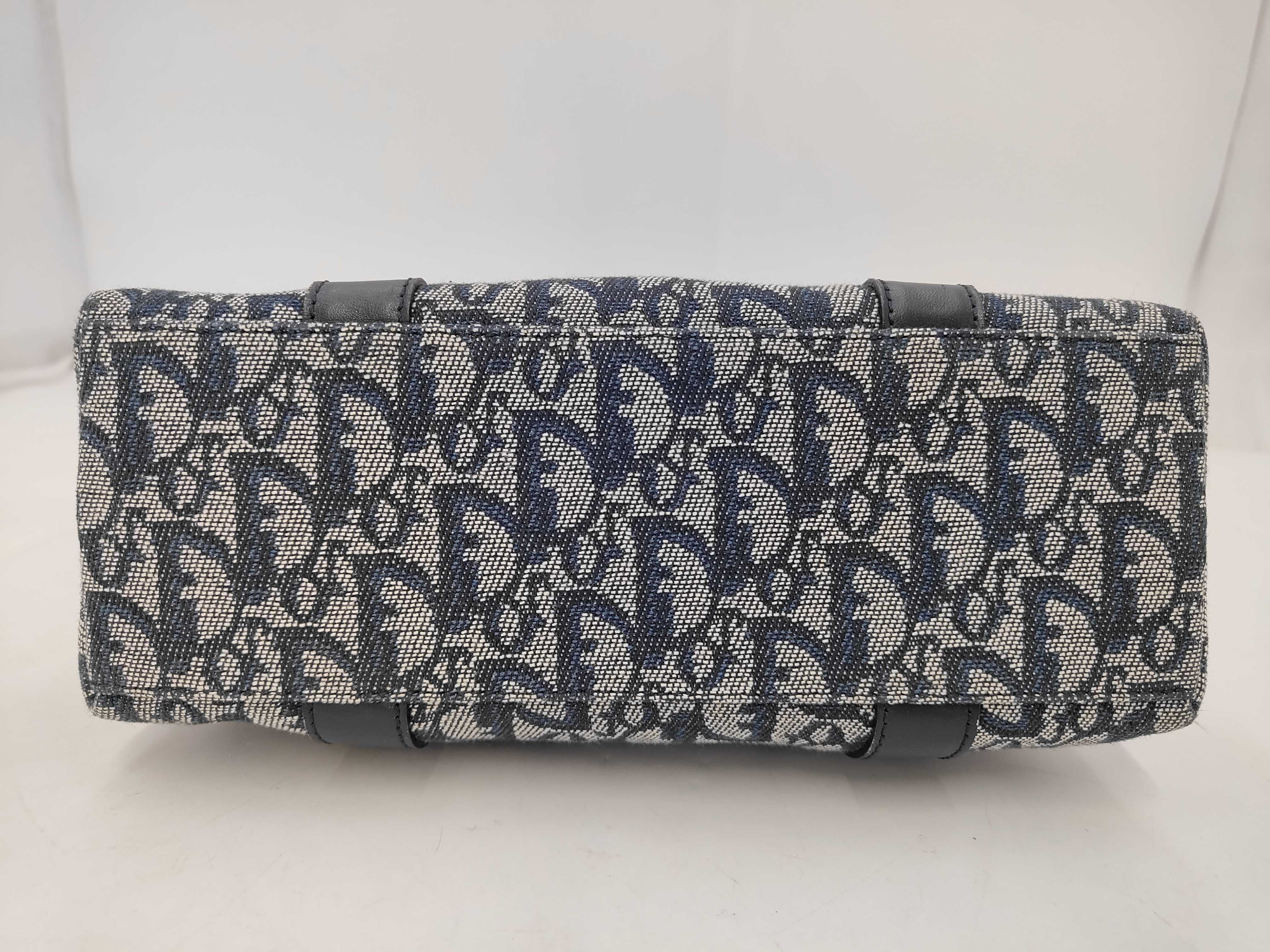 Trotter Christian Trotter handbag, navy. — view 8