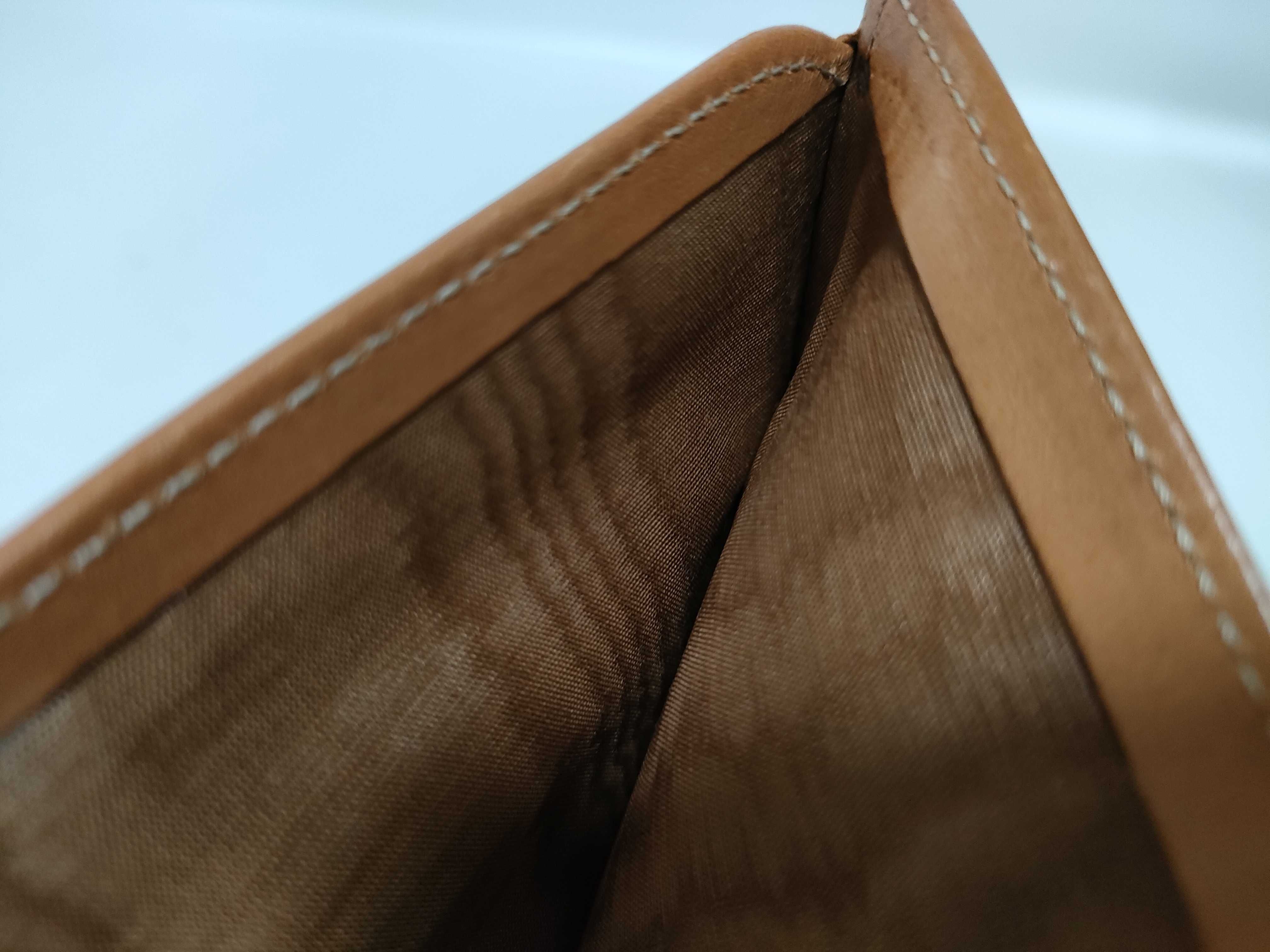 wallet — view 9