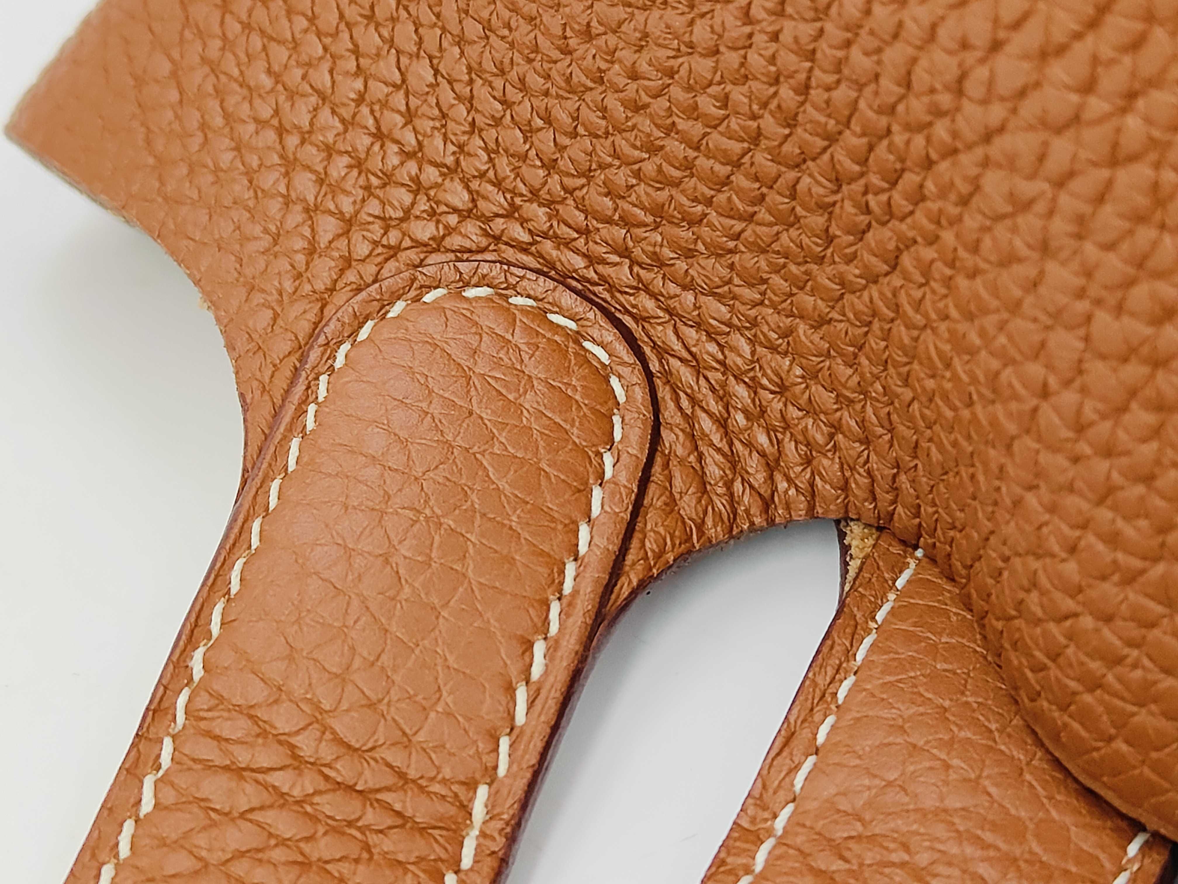 Picotin Lock PM Taurillon Leather Gold Y Stamp Silver Handbag — view 5