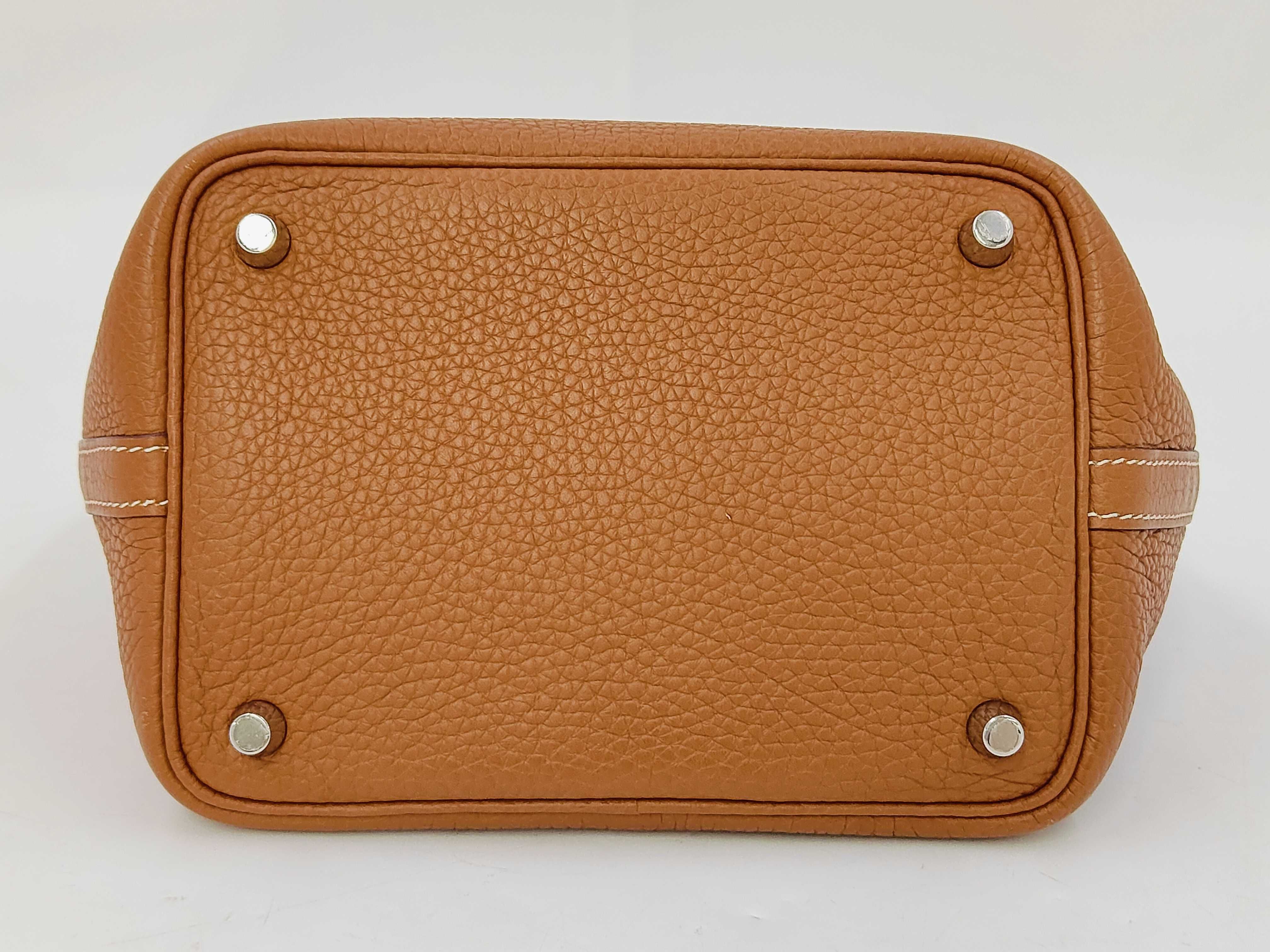 Picotin Lock PM Taurillon Leather Gold Y Stamp Silver Handbag — view 7